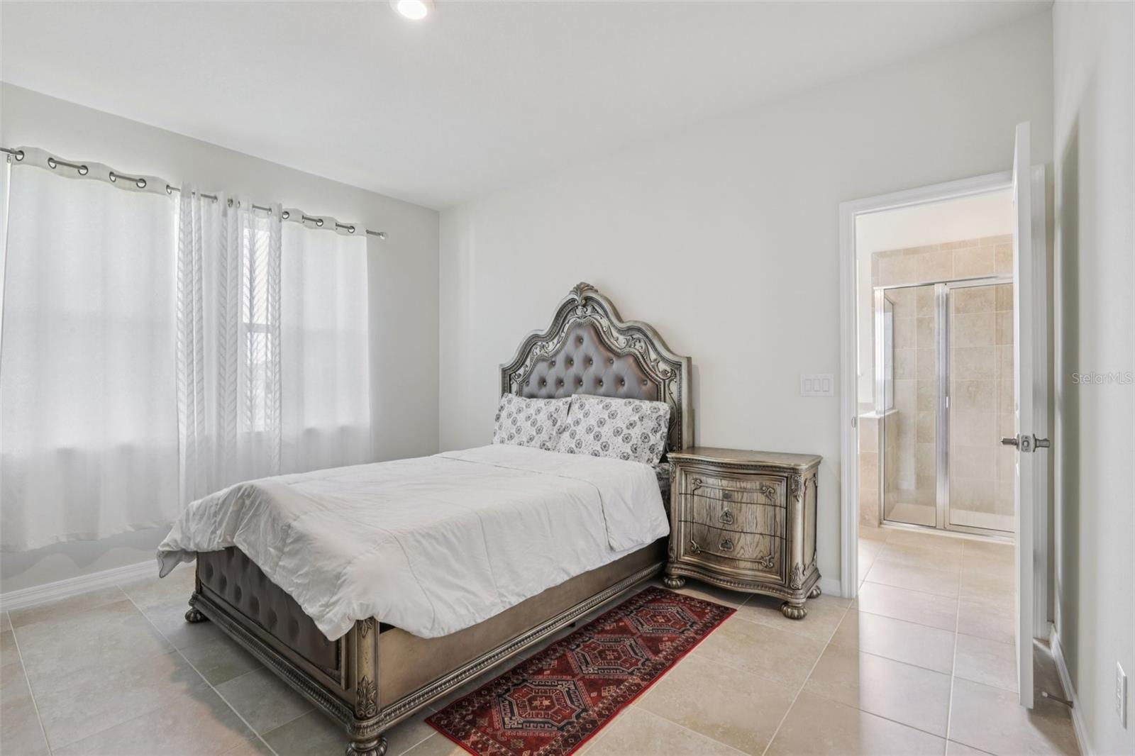Image 26 of 44 For 13515 Palmera Vista Drive