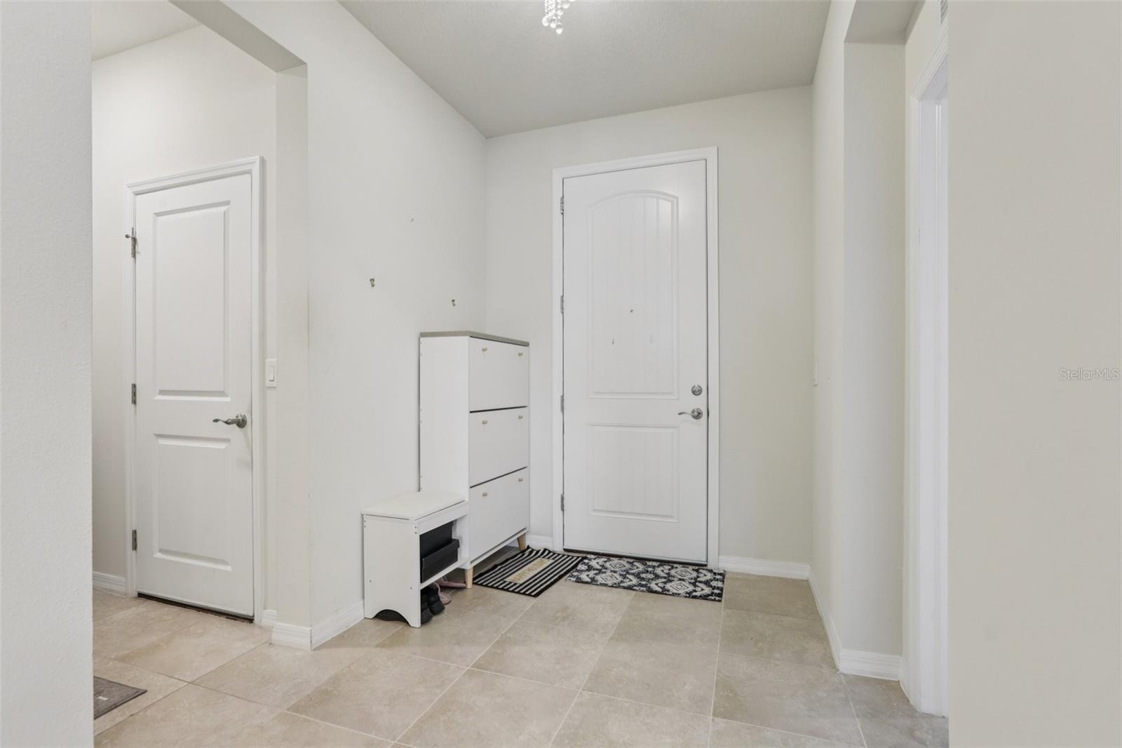 Image 36 of 44 For 13515 Palmera Vista Drive
