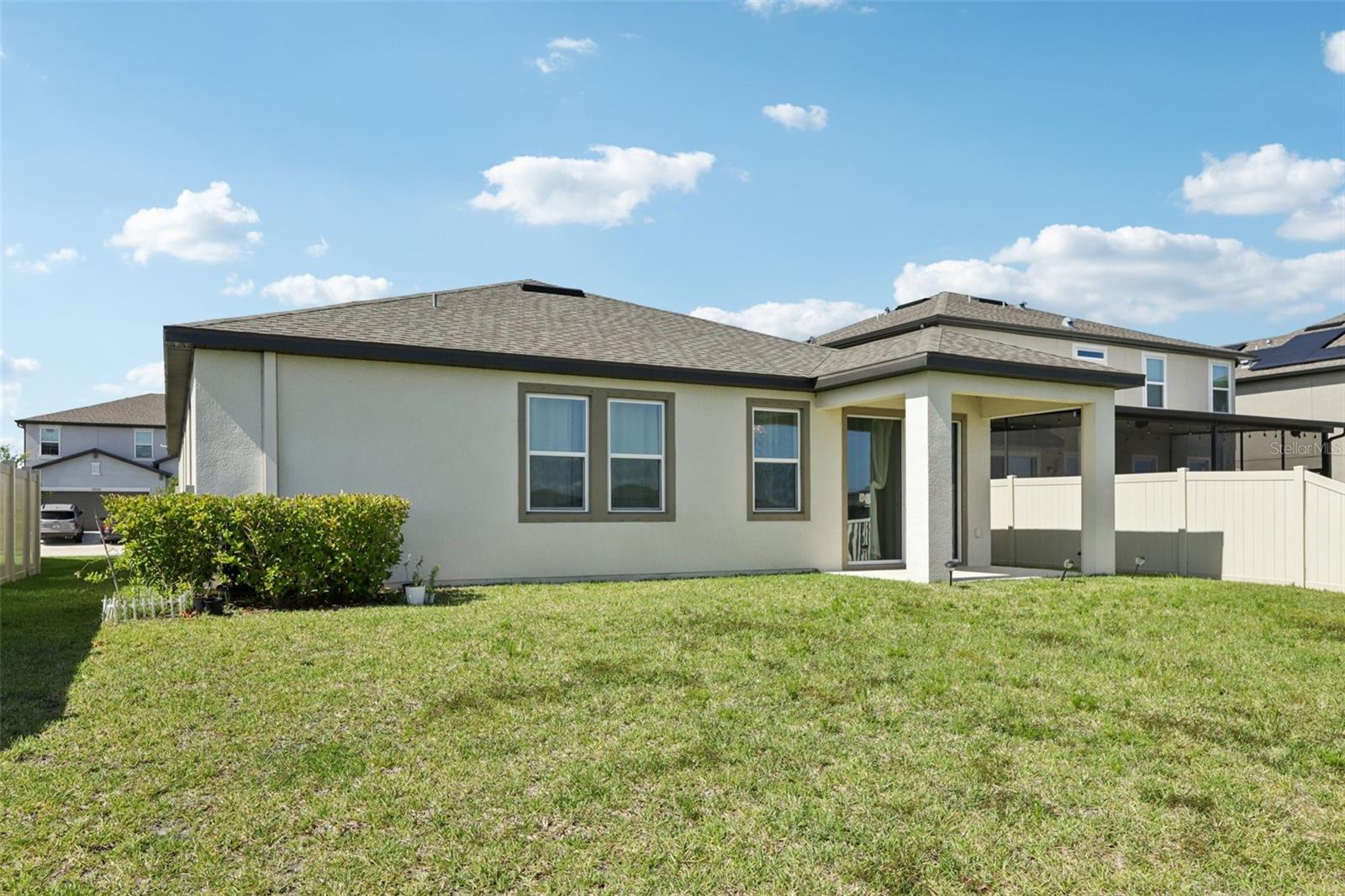 Image 41 of 44 For 13515 Palmera Vista Drive