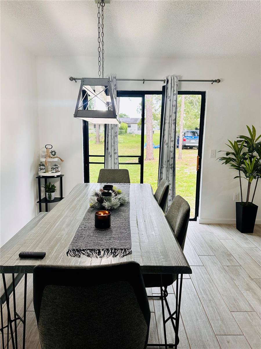 Image 14 of 53 For 13186 Thrush Street