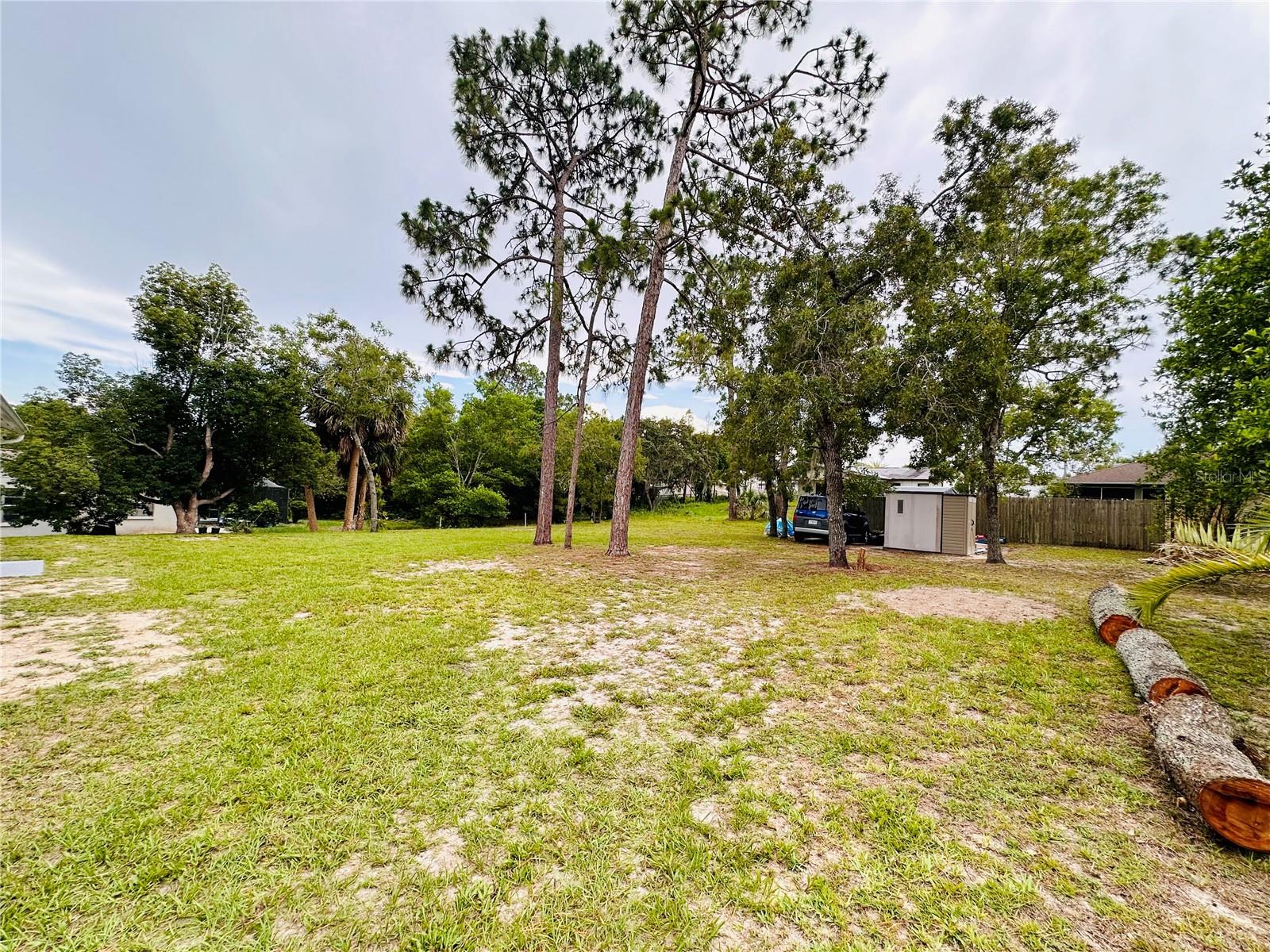 Image 52 of 53 For 13186 Thrush Street