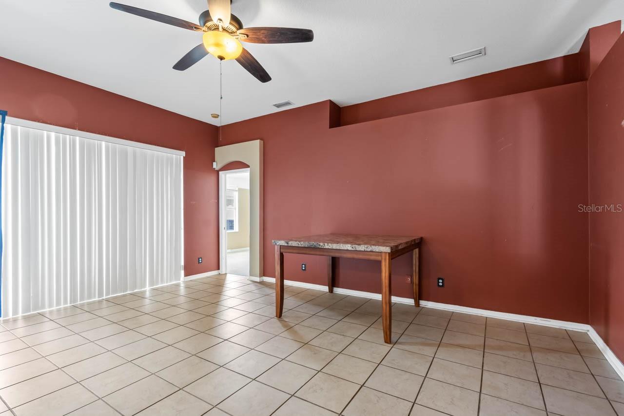 Image 10 of 30 For 509 Delwood Breck Street