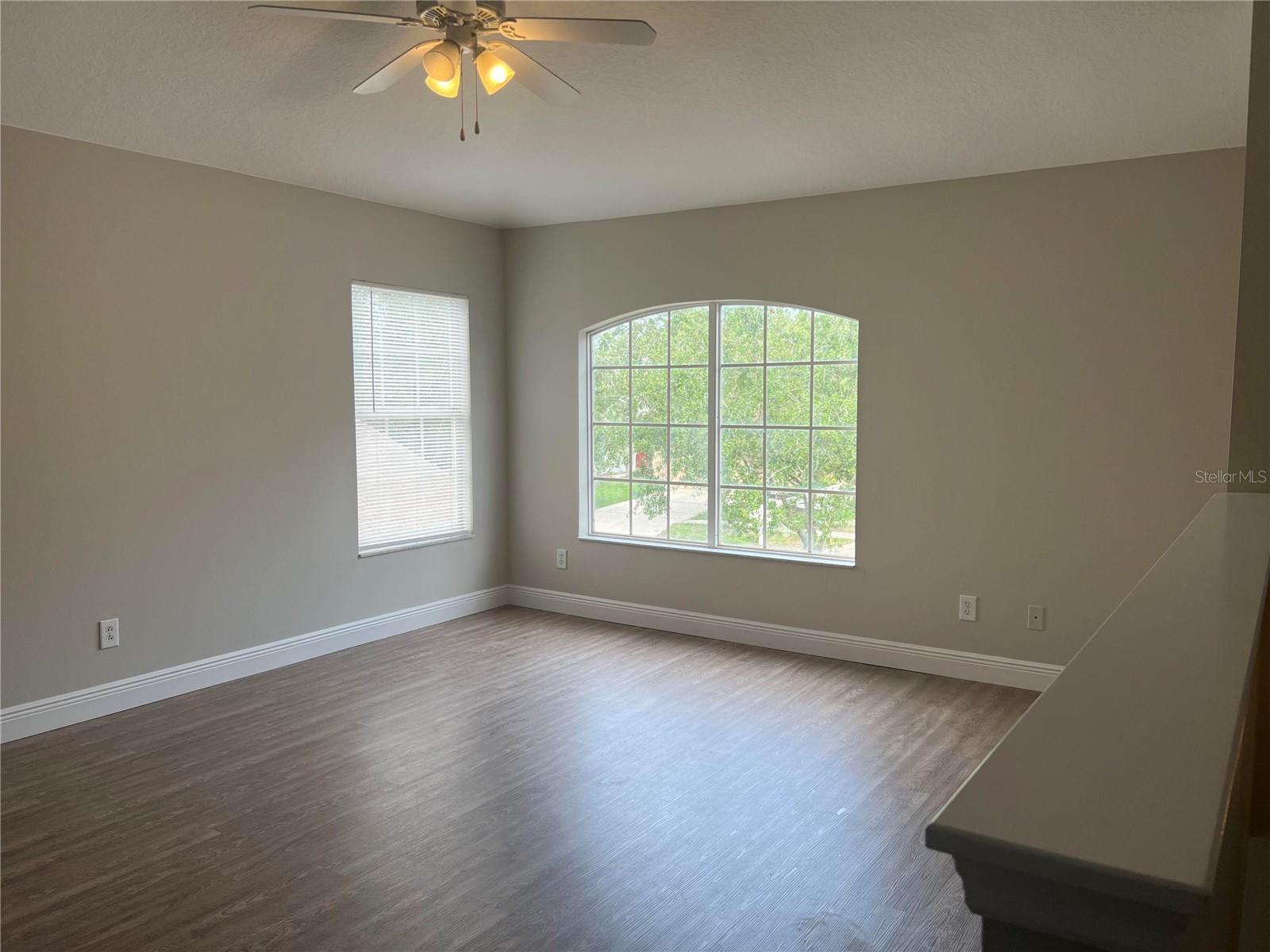 Image 14 of 26 For 10452 Blackmore Drive