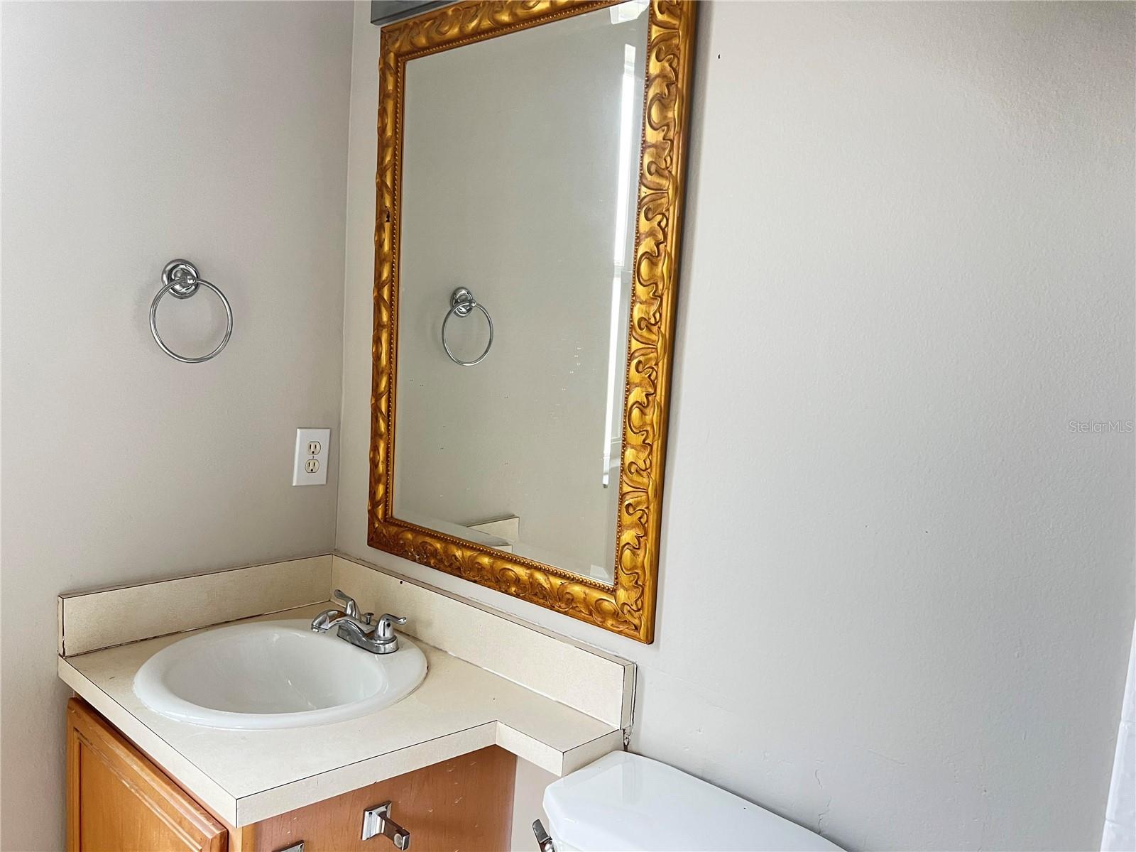 Image 21 of 26 For 10452 Blackmore Drive