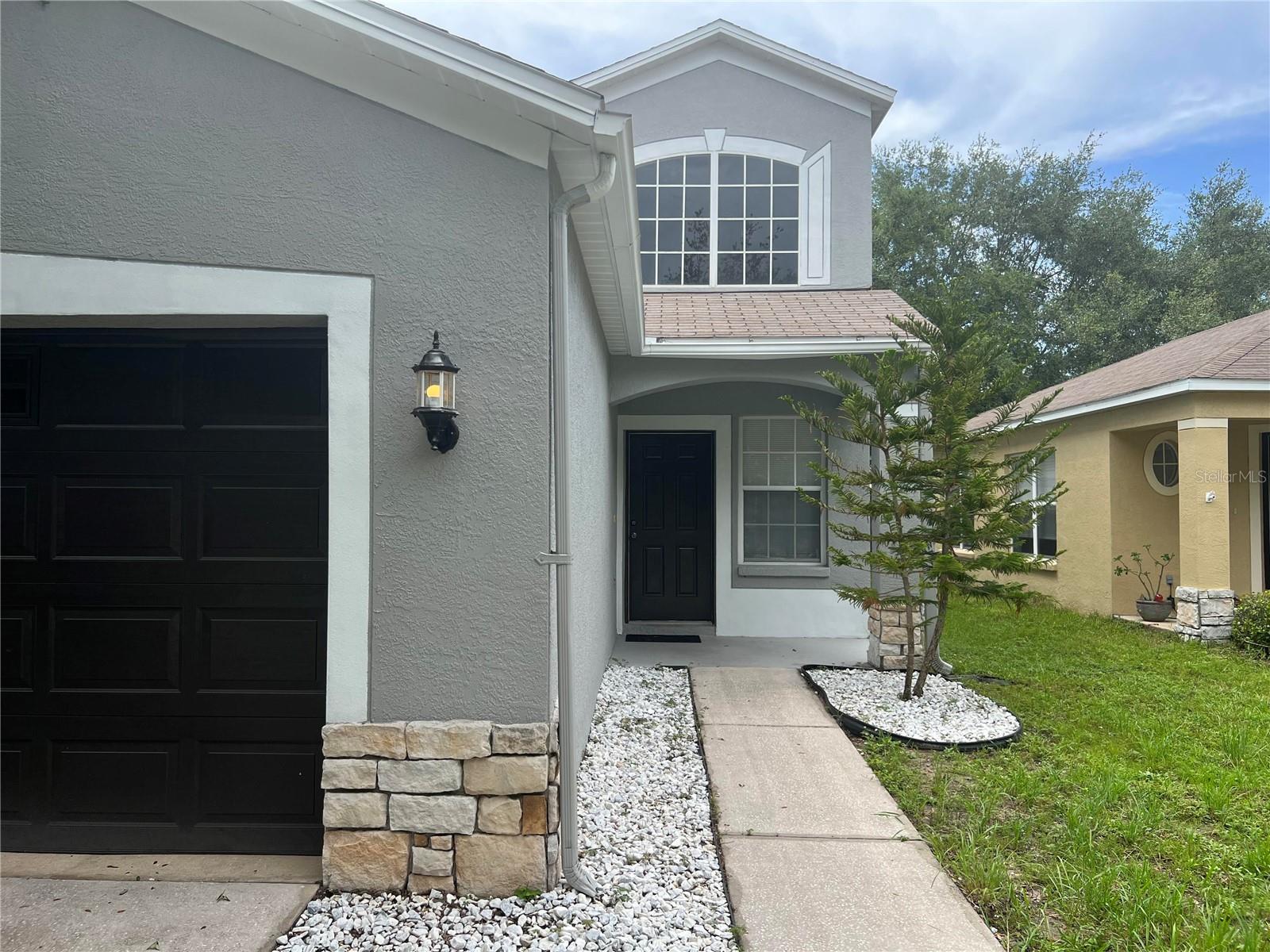 Image 3 of 26 For 10452 Blackmore Drive