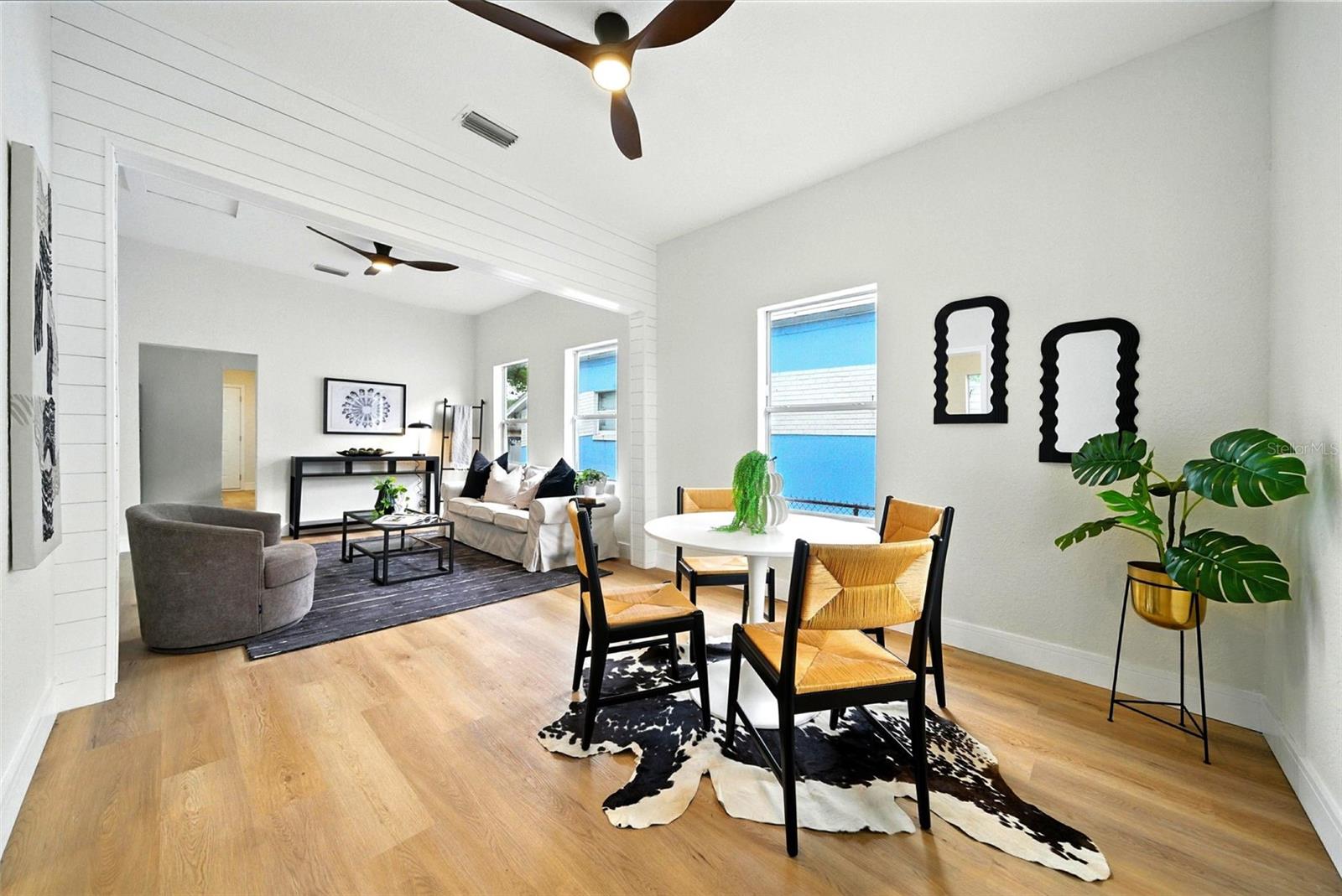 Image 3 of 27 For 2118 Nassau Street