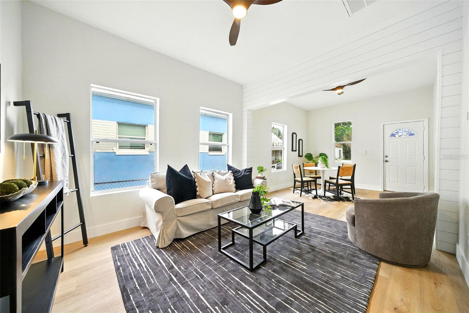 Image 5 of 27 For 2118 Nassau Street