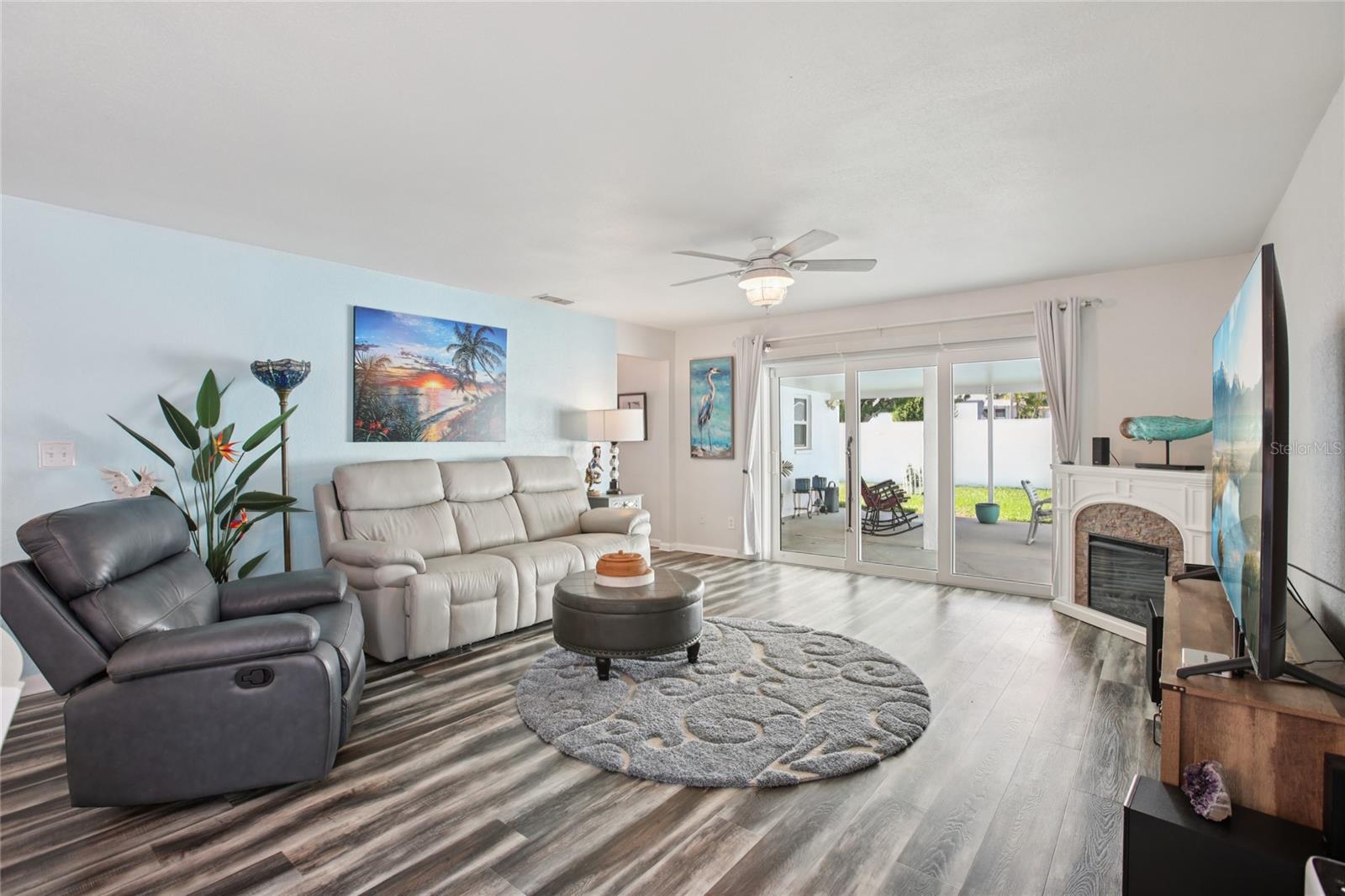 Image 5 of 25 For 2650 60th Avenue N