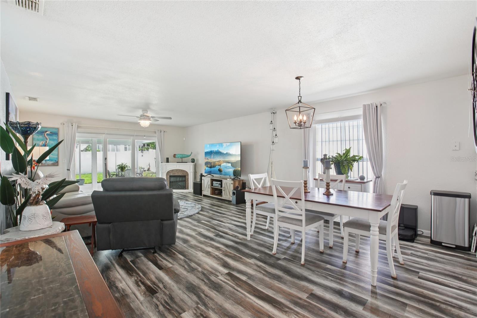 Image 7 of 25 For 2650 60th Avenue N