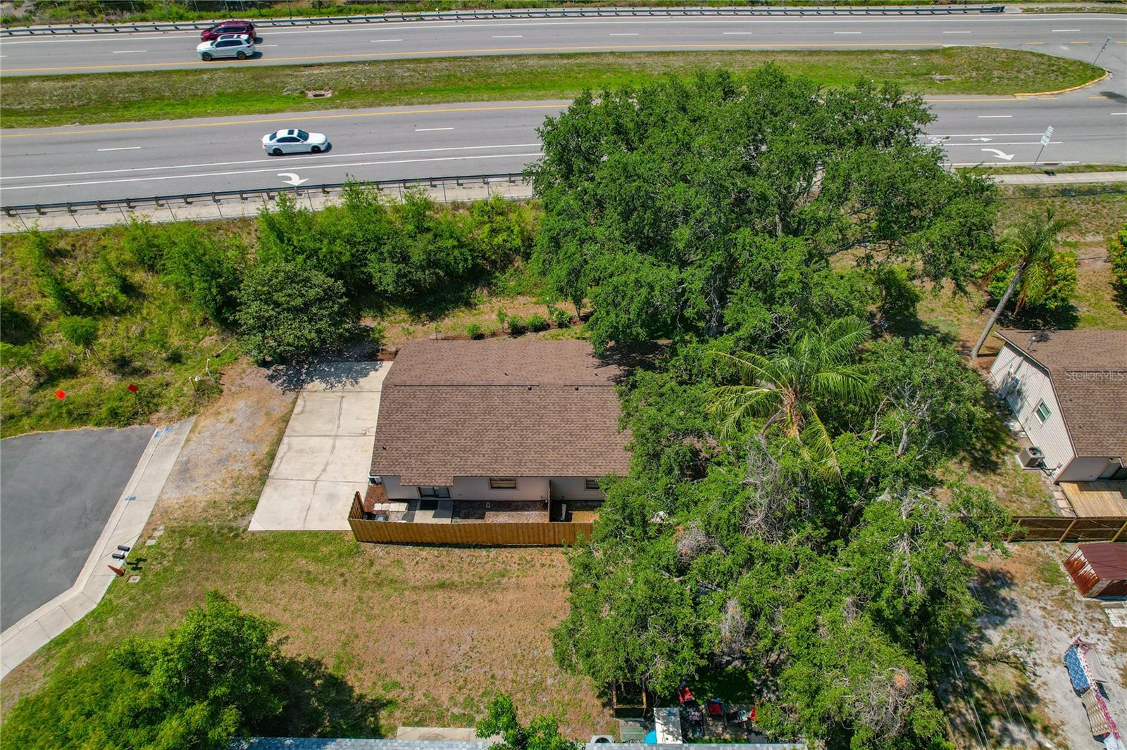 Image 2 of 47 For 2900 Shore Drive