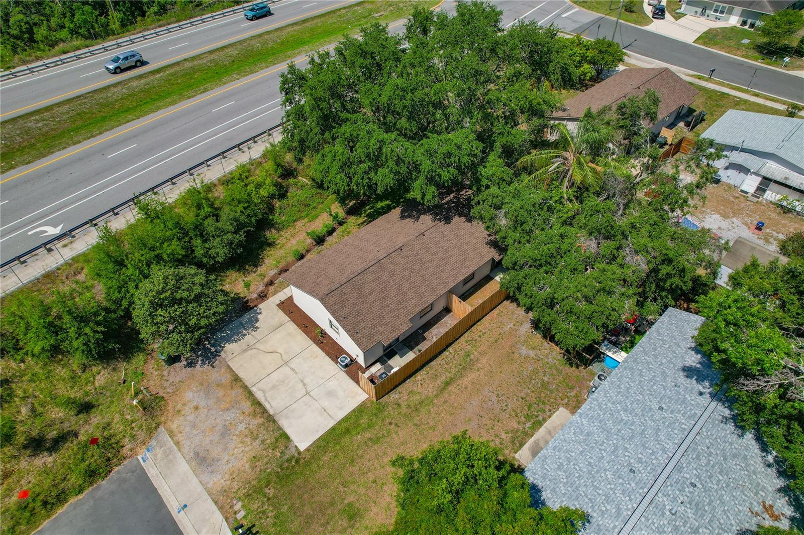 Image 4 of 47 For 2900 Shore Drive