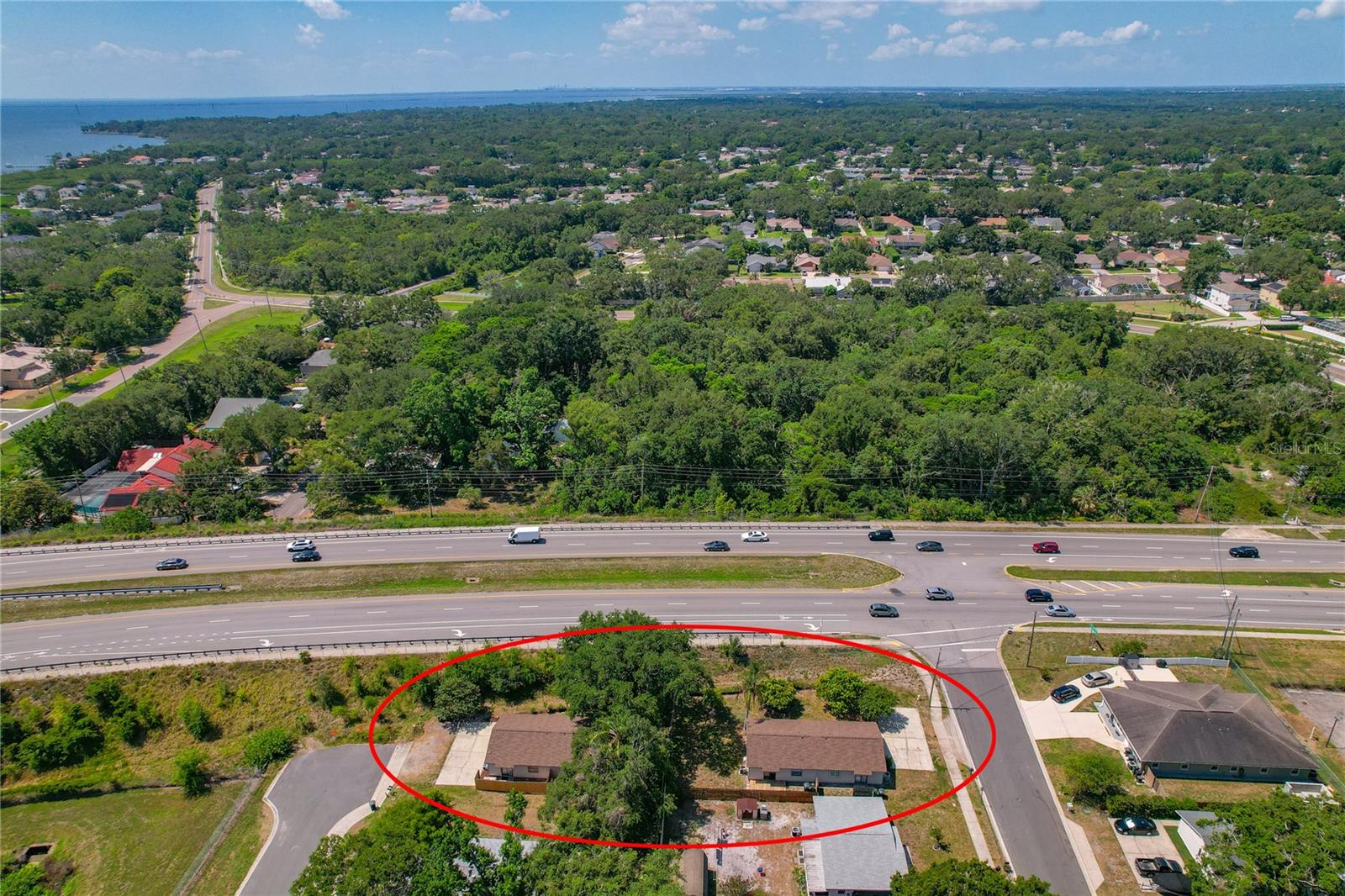 Image 8 of 47 For 2900 Shore Drive