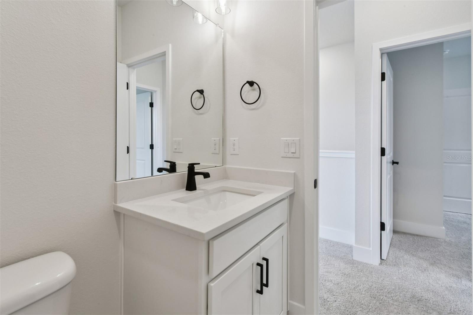 Listing photo id 23 for 31400 Pendleton Landing Circle