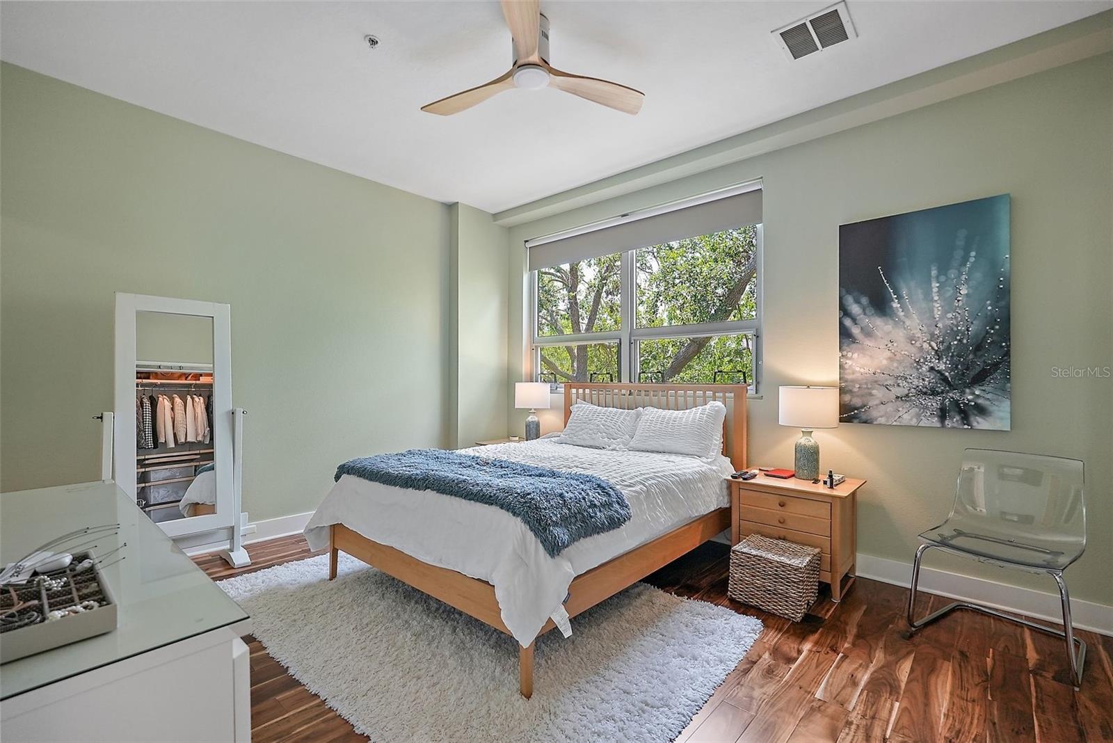 Image 24 of 29 For 325 5th Avenue S 9