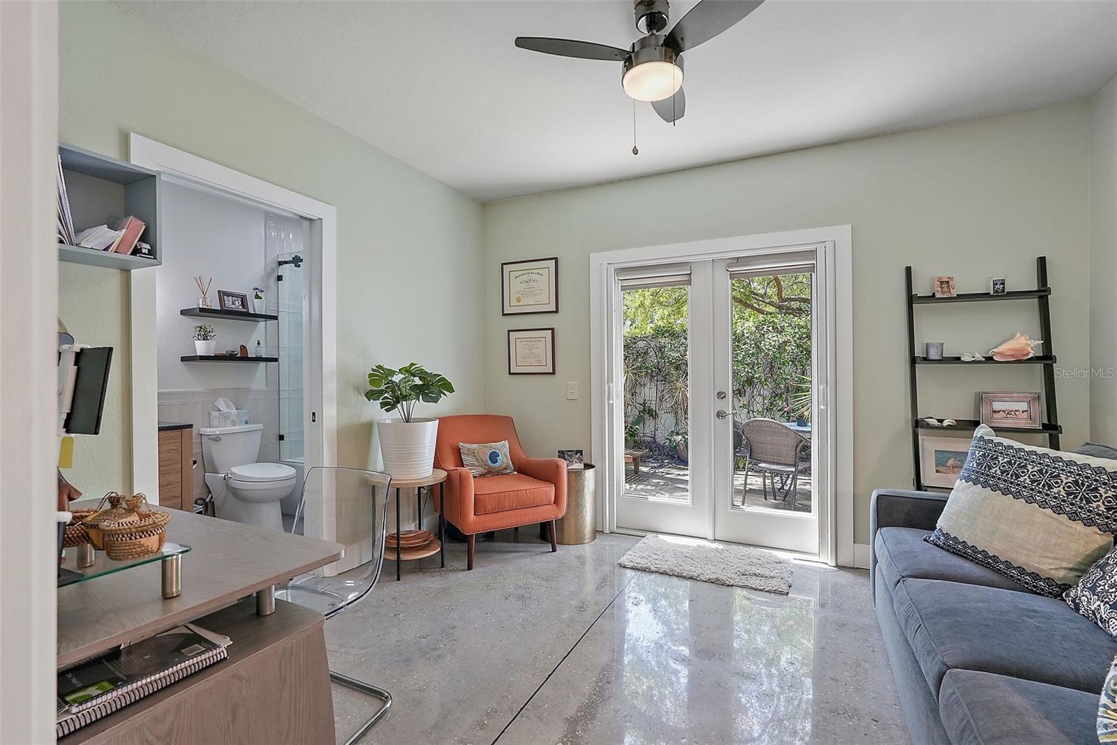 Image 5 of 29 For 325 5th Avenue S 9
