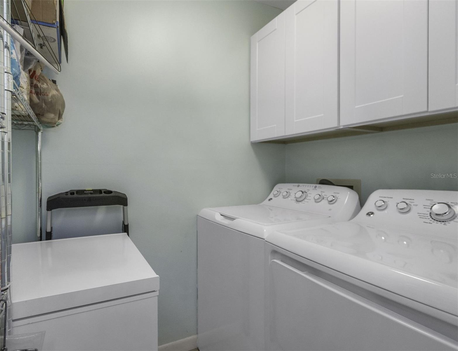Image 13 of 36 For 4206 Palmira Avenue