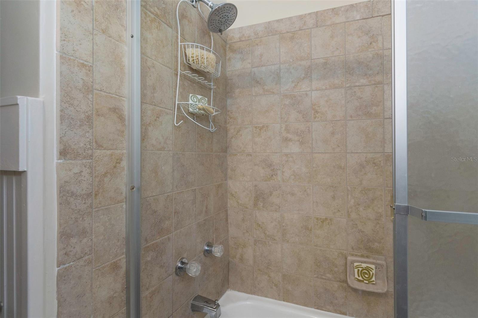 Image 24 of 36 For 4206 Palmira Avenue