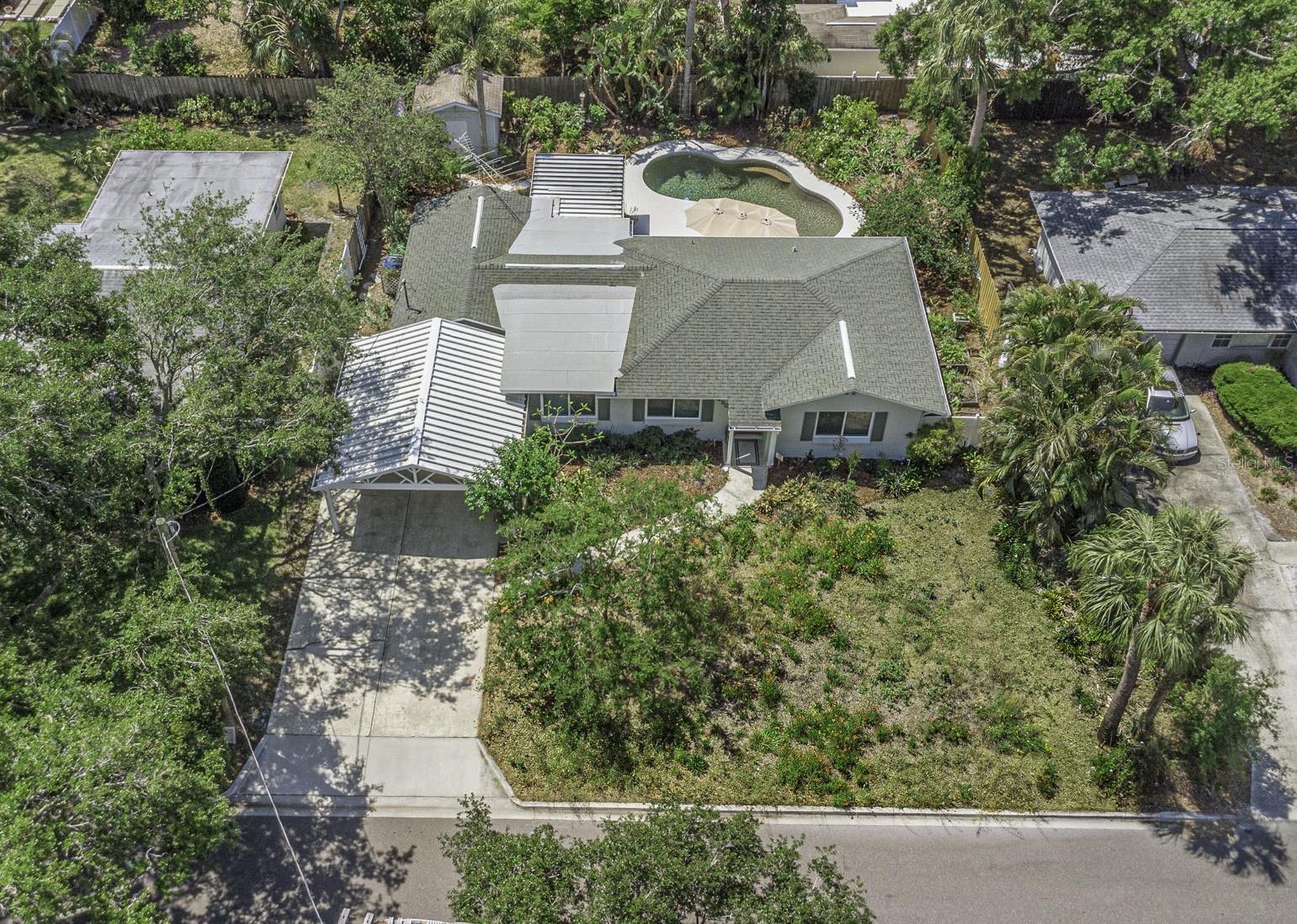 Image 33 of 36 For 4206 Palmira Avenue