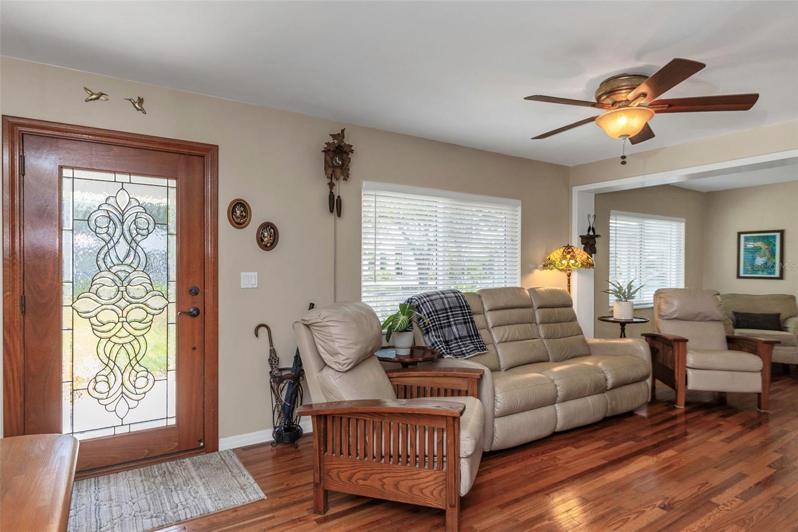 Image 4 of 36 For 4206 Palmira Avenue