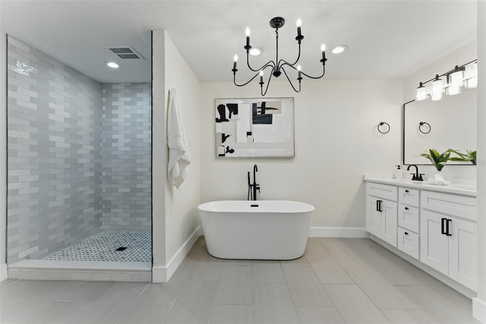 Image 36 of 56 For 2272 Adam Court