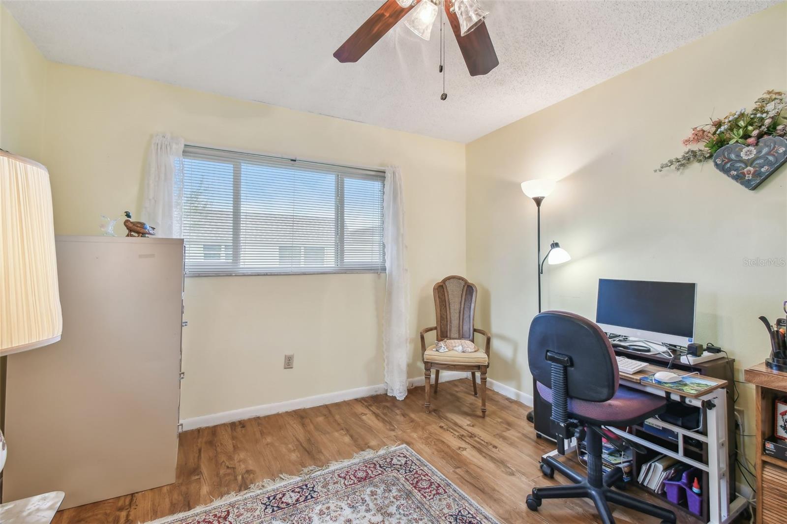 Image 34 of 81 For 8447 Orleans N