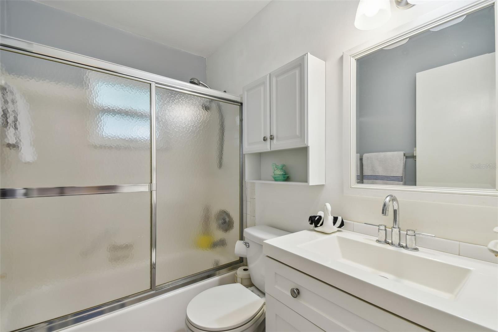 Image 35 of 81 For 8447 Orleans N