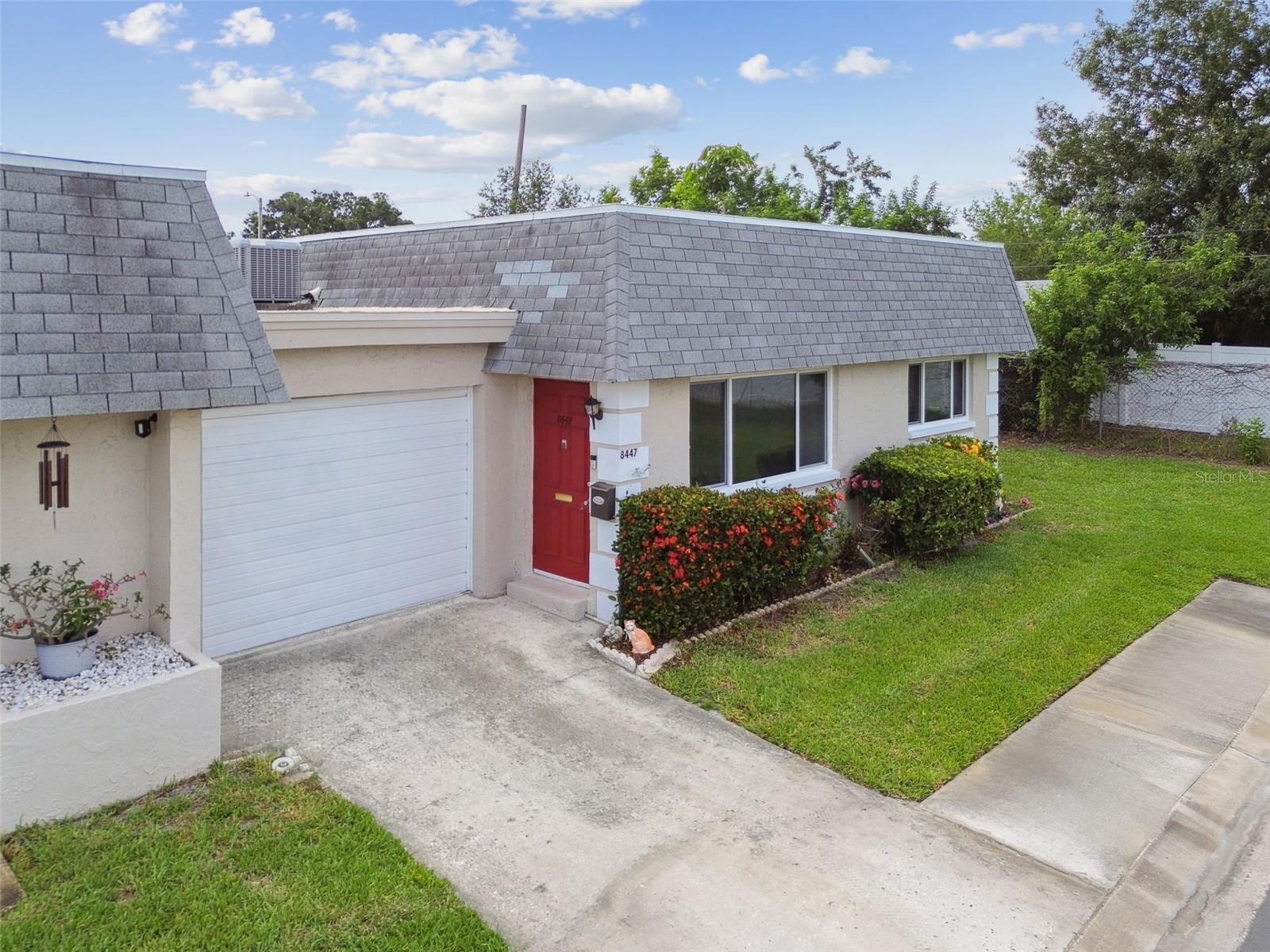 Image 39 of 81 For 8447 Orleans N