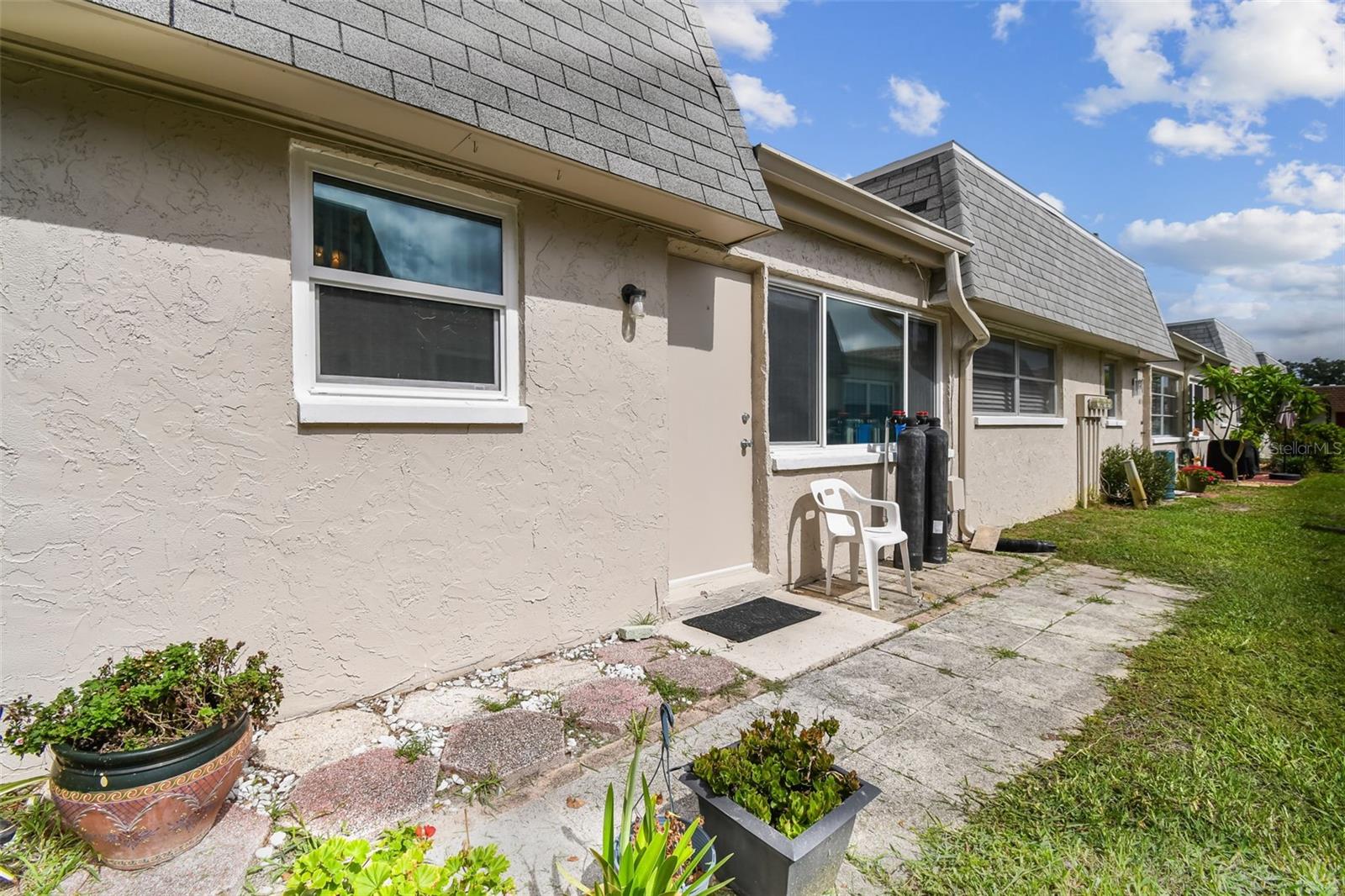 Image 44 of 81 For 8447 Orleans N