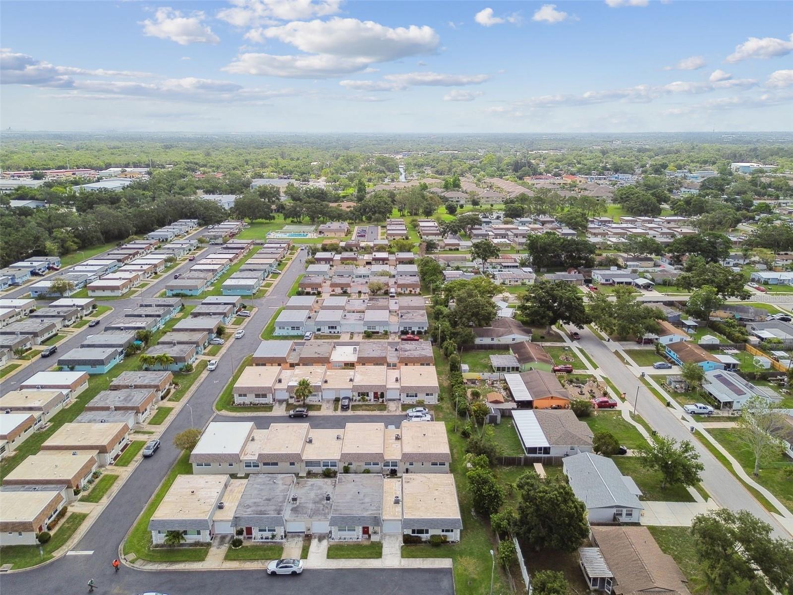 Image 76 of 81 For 8447 Orleans N