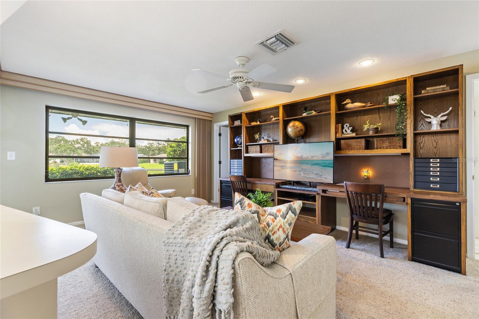 Image 3 of 27 For 8515 Macoma Drive Ne