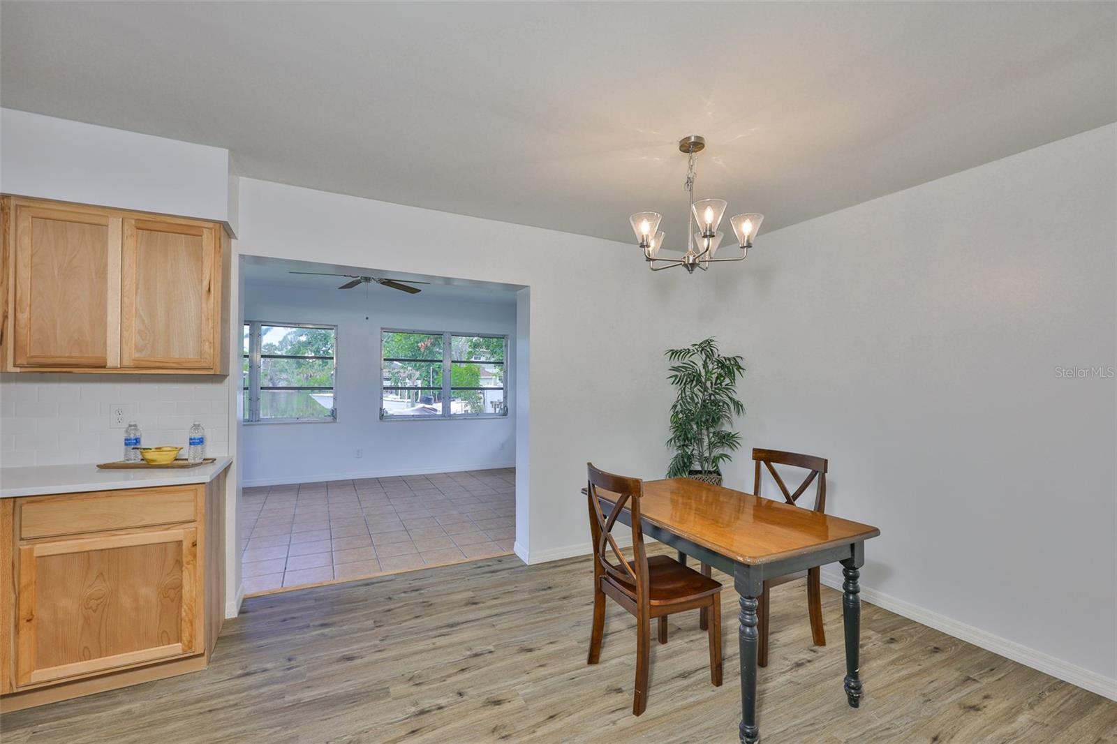 Image 17 of 52 For 301 Carlyle Boulevard