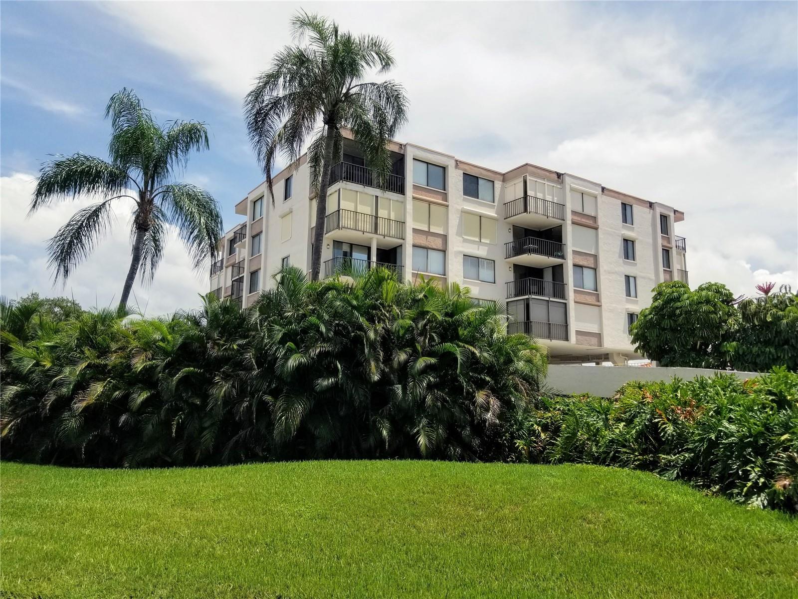 Image 2 of 35 For 6218 Palma Del Mar Boulevard S 503