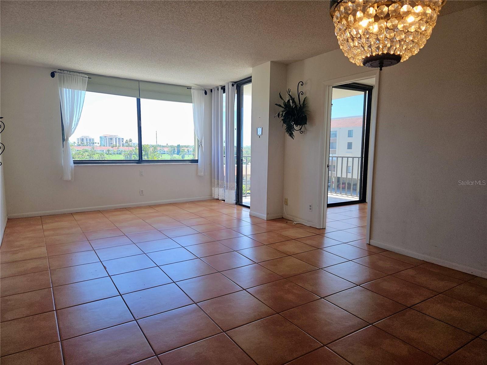 Image 5 of 34 For 6218 Palma Del Mar Boulevard S 503