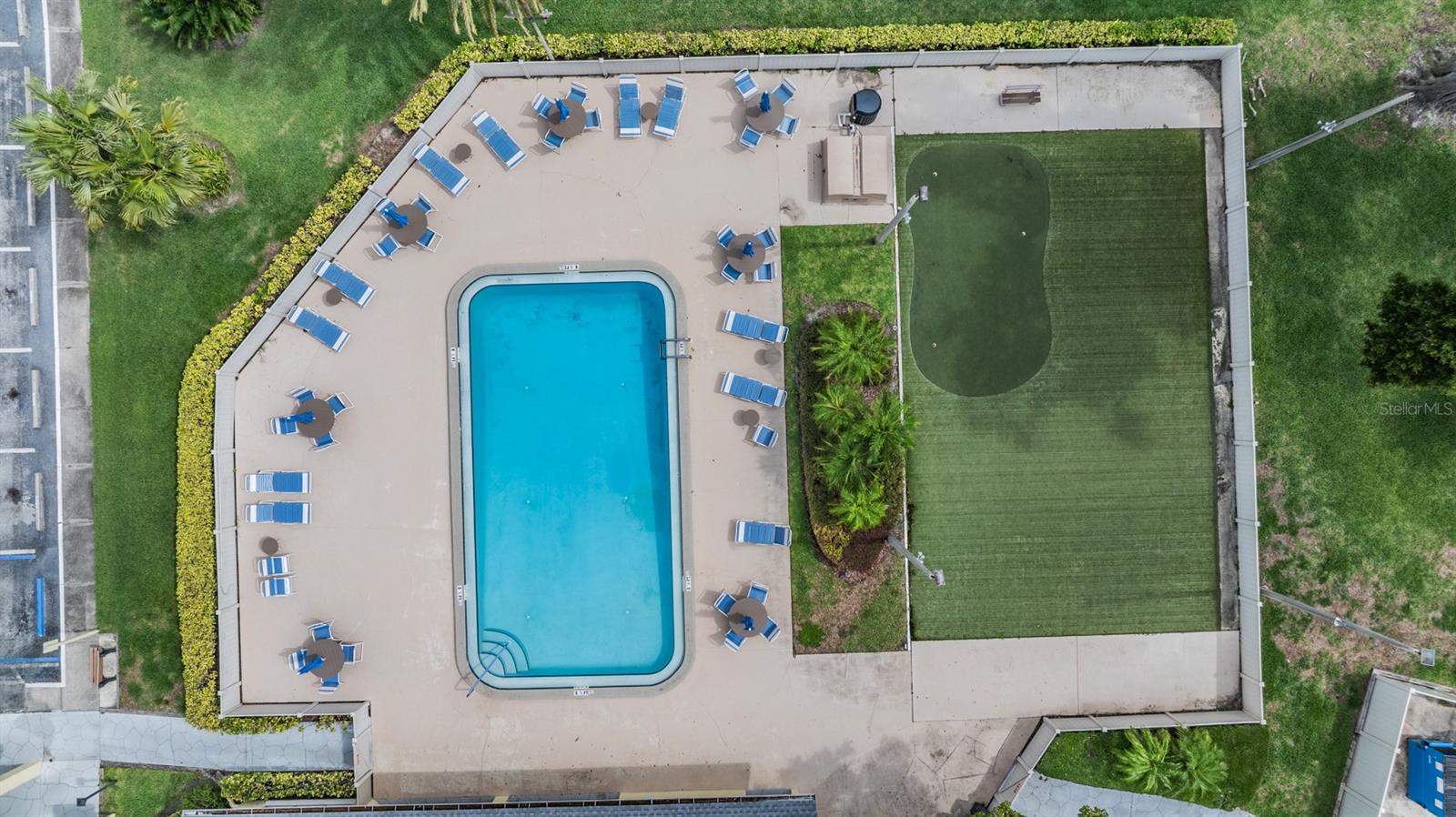 Listing photo id 48 for 2465 Northside Drive 605