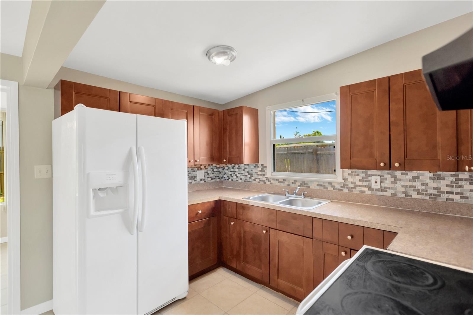 Image 14 of 22 For 11896 104th Lane
