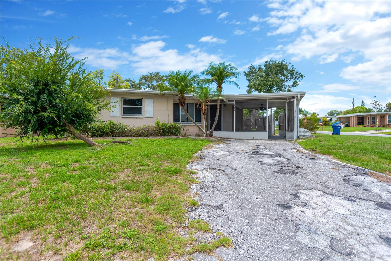 Image 3 of 22 For 11896 104th Lane