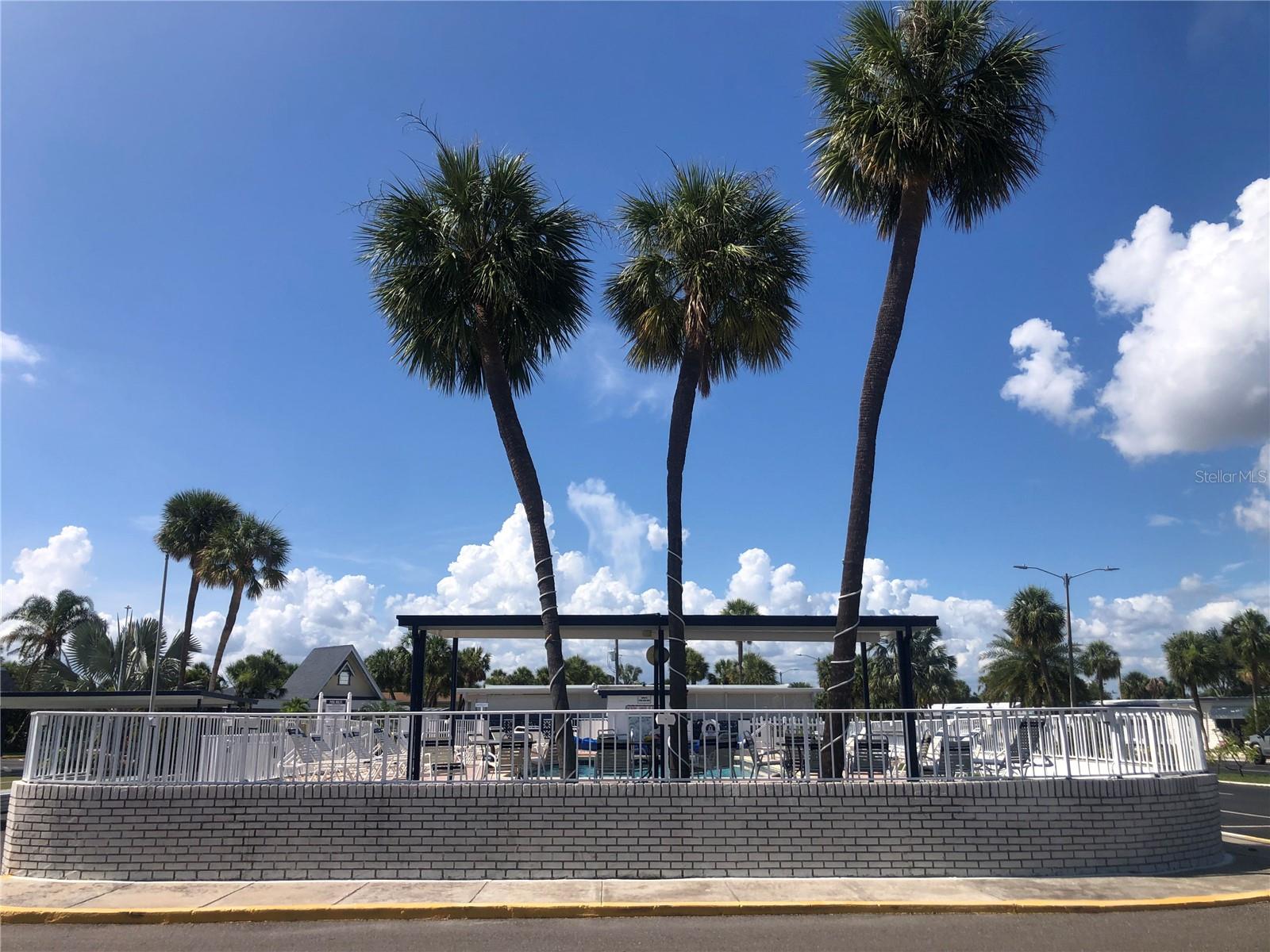 Listing photo id 8 for 4851 Gandy Boulevard B2l10