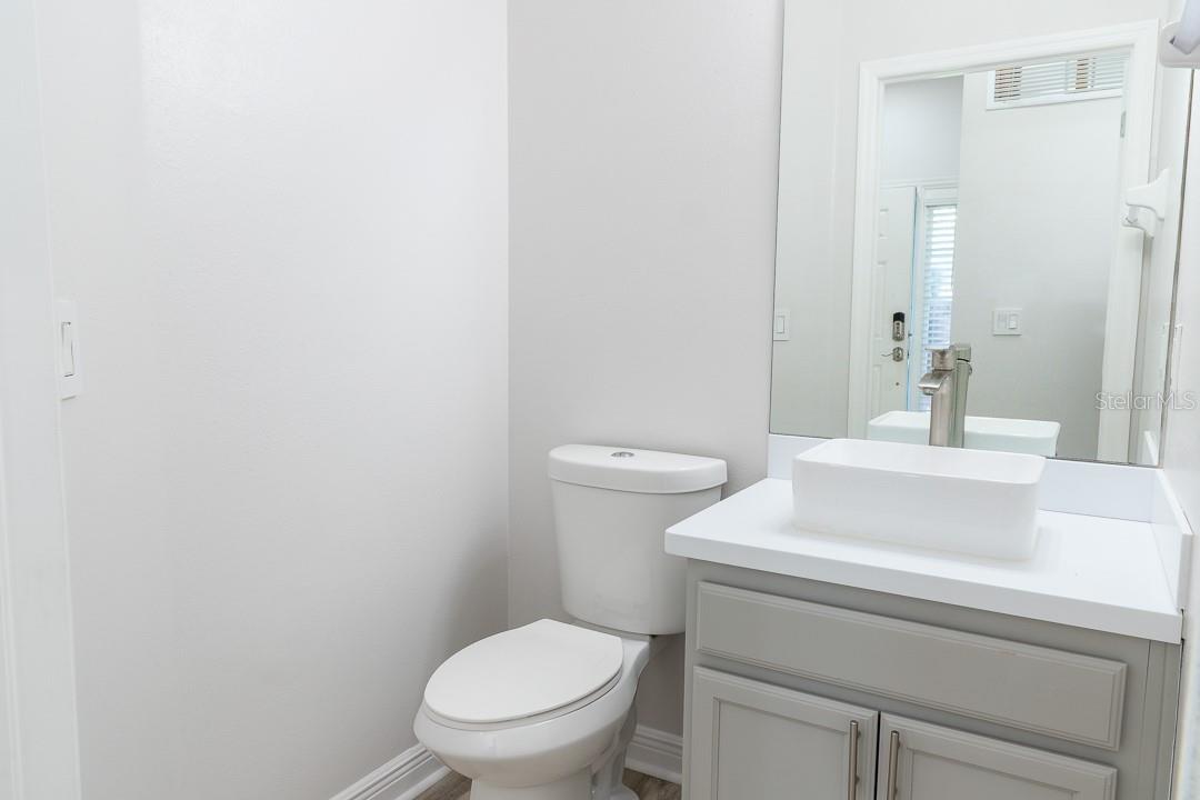 Image 22 of 41 For 19232 Stone Hedge Drive