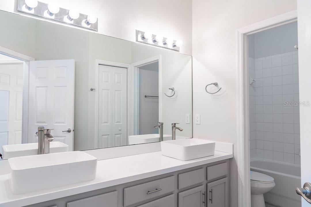 Image 36 of 41 For 19232 Stone Hedge Drive