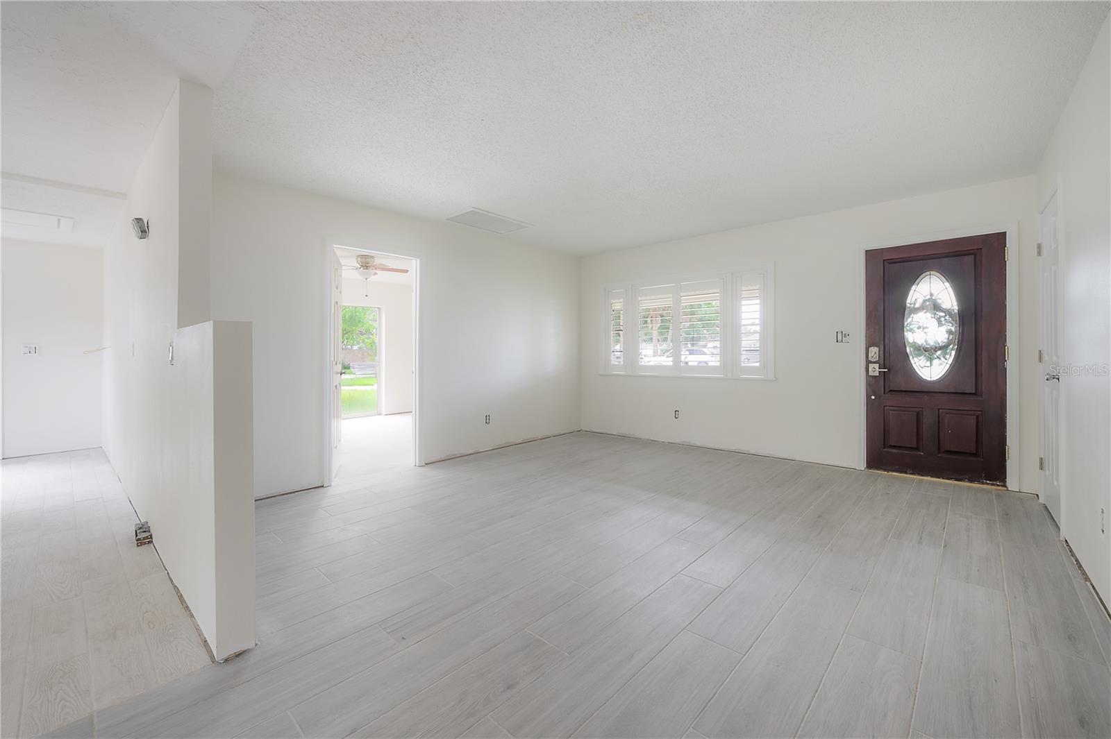 Image 8 of 53 For 8701 Driftwood Drive Drive