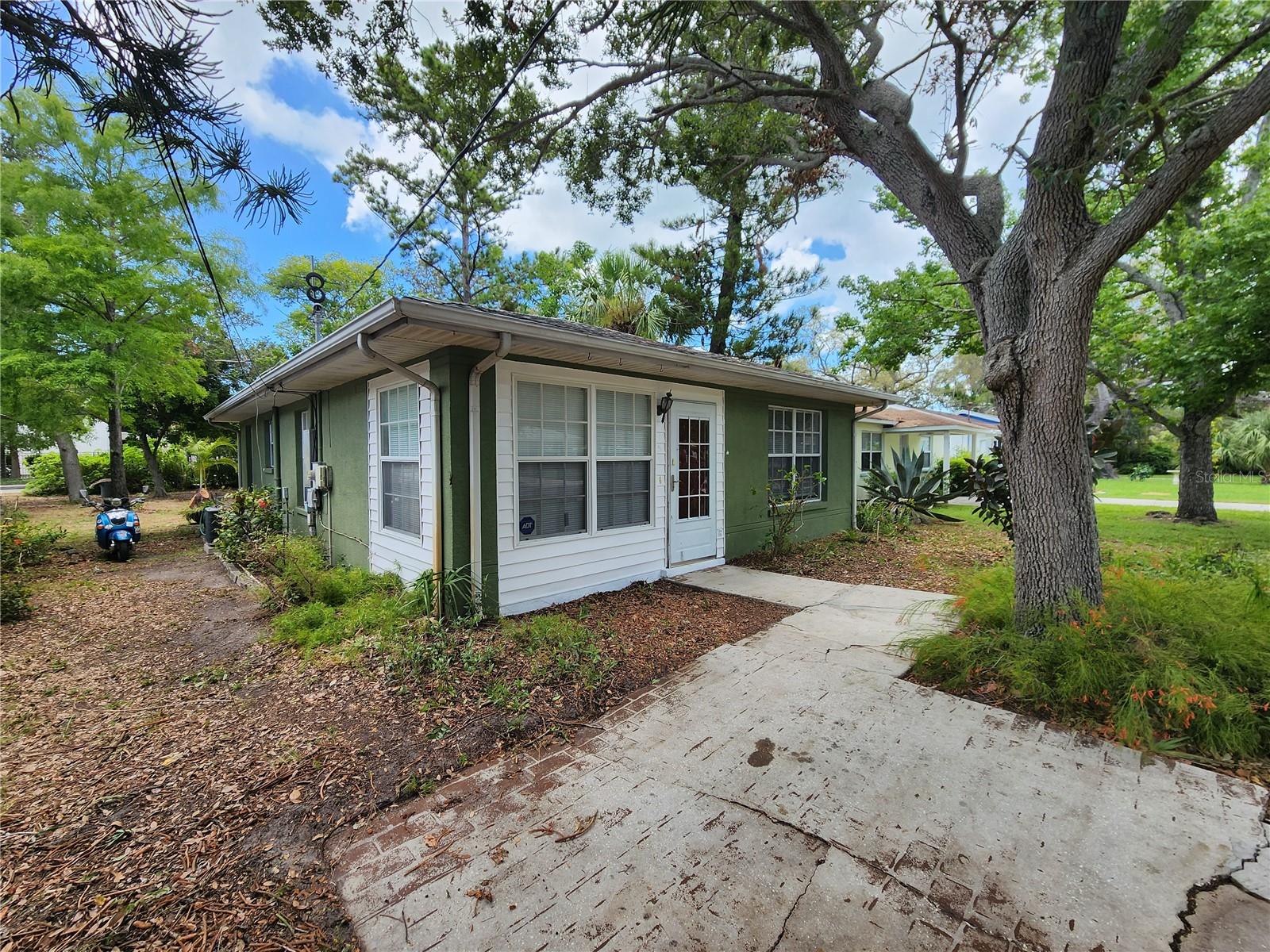 Details for 159 6th Street Nw, LARGO, FL 33770