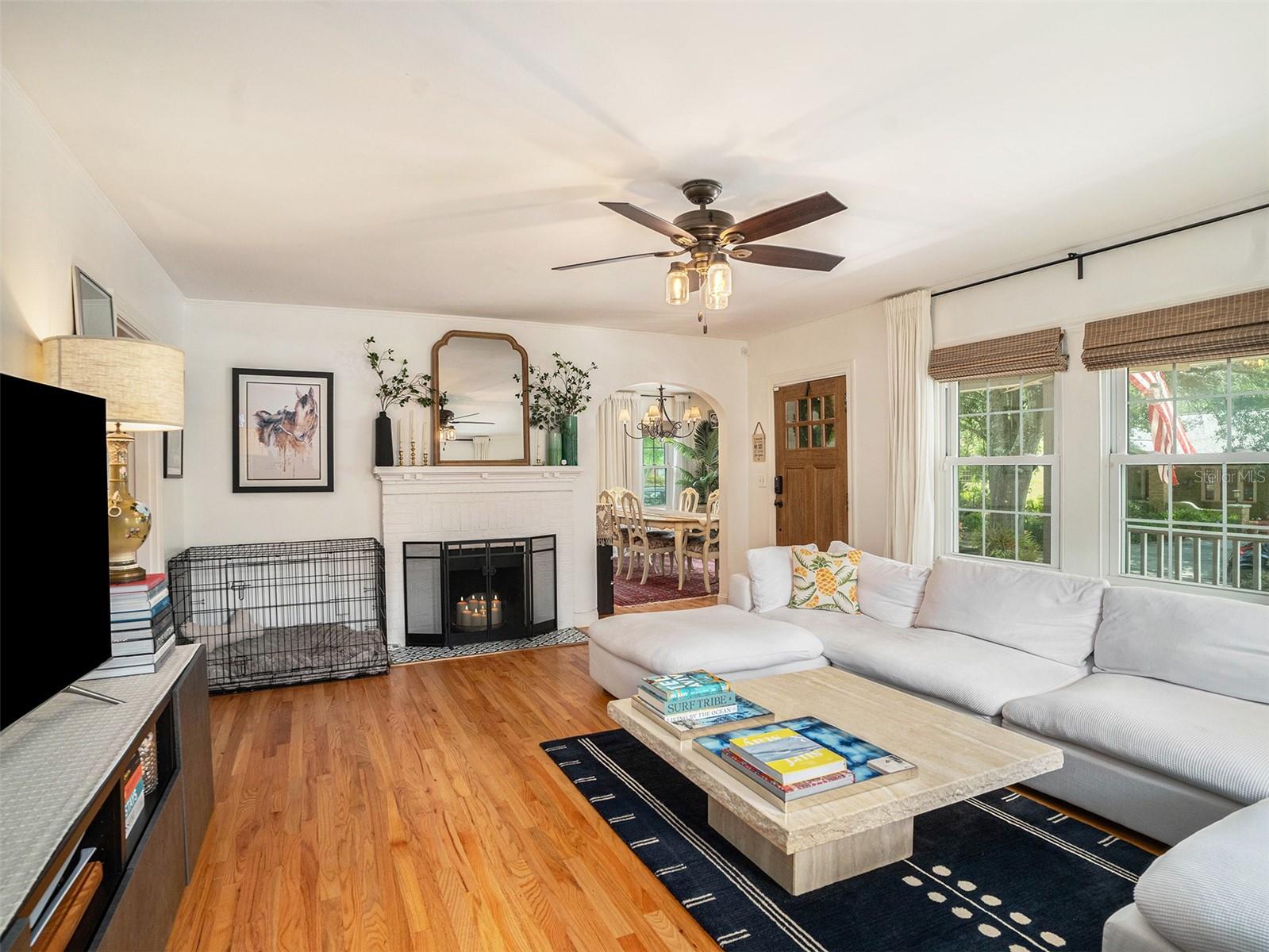 Image 7 of 55 For 1024 Henry Avenue 0