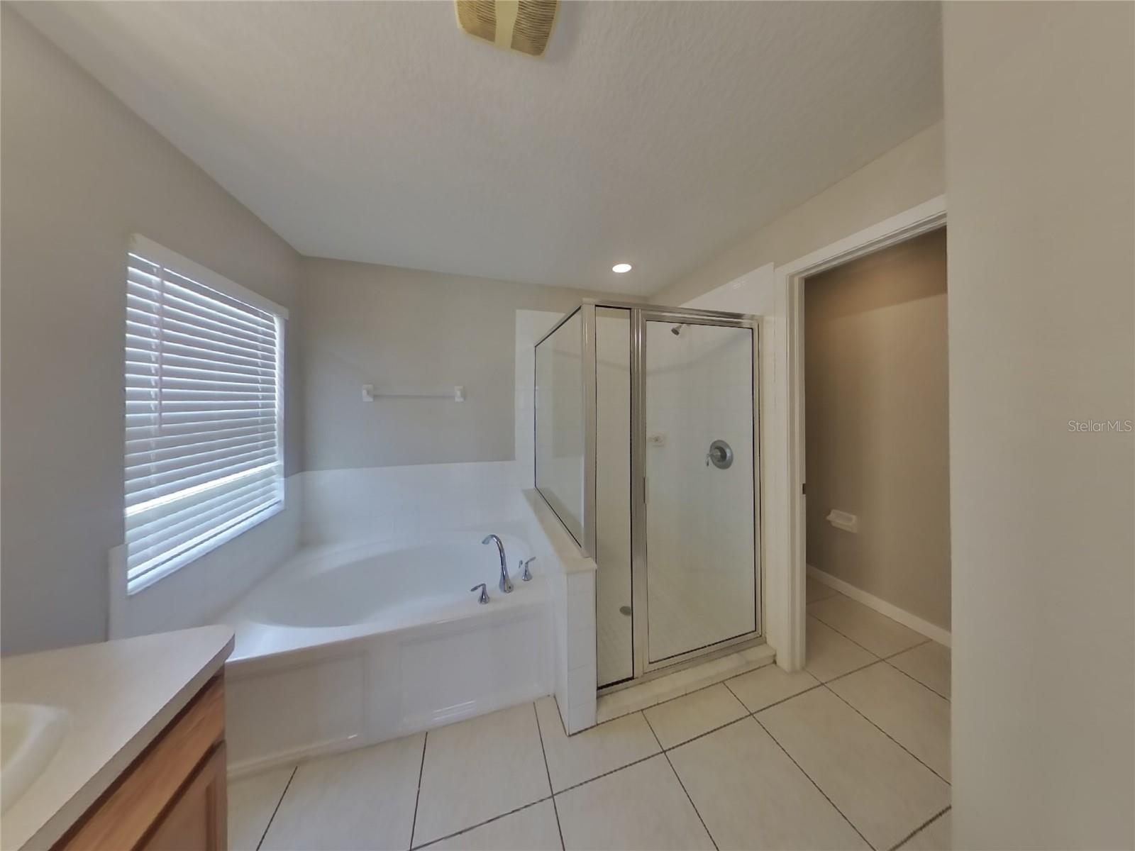 Image 9 of 17 For 2220 Colville Chase Drive