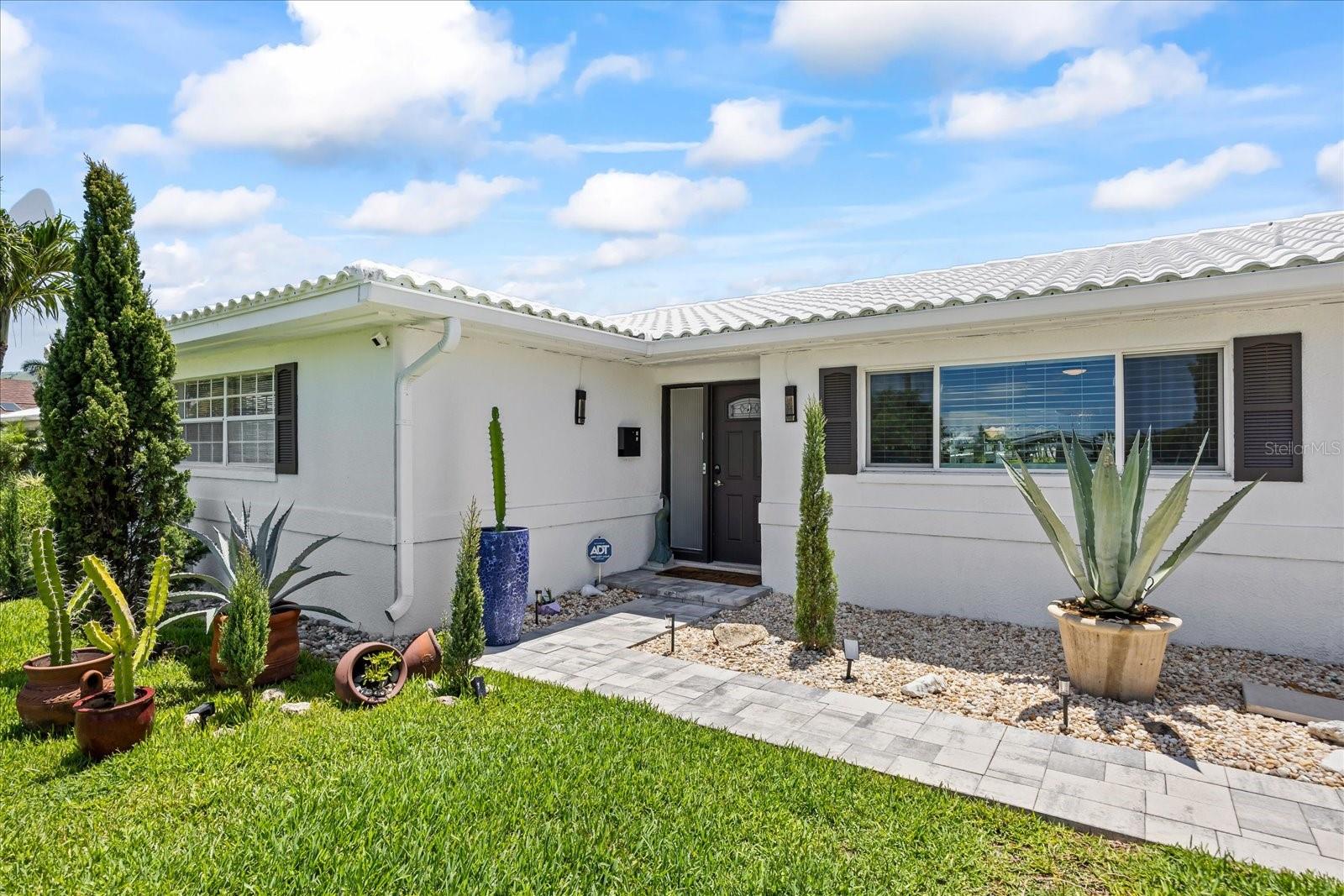 Image 4 of 55 For 7892 10th Avenue S