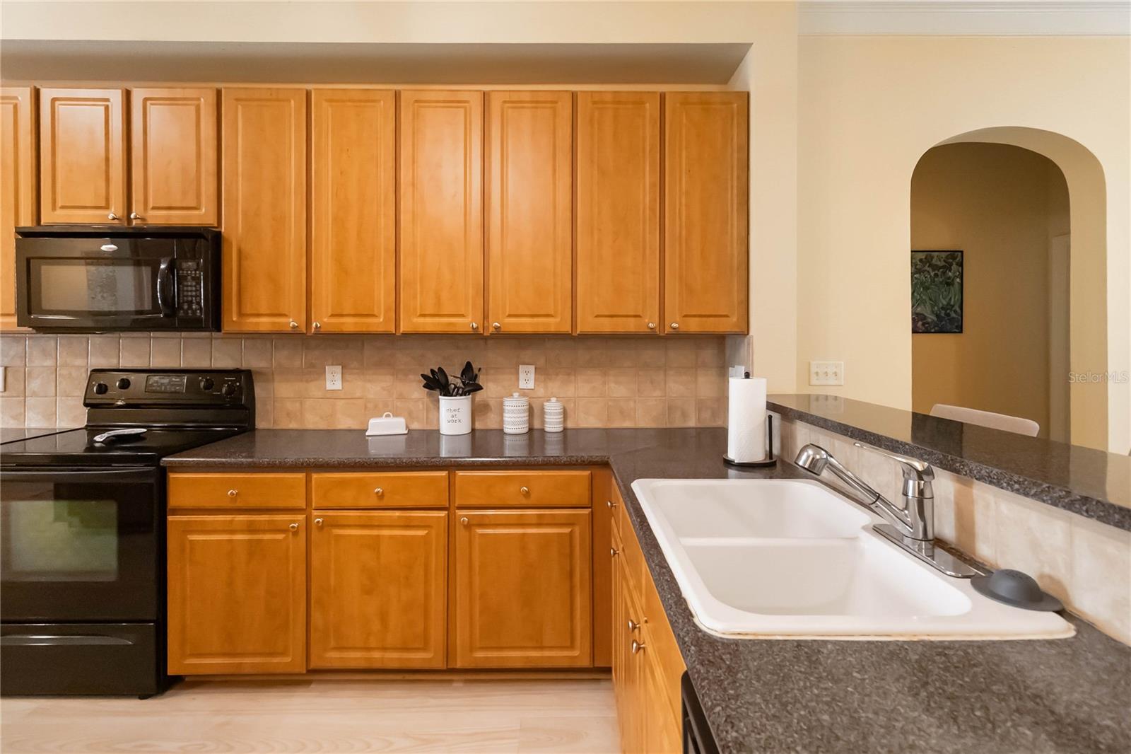 Image 6 of 50 For 504 Mirasol Circle 102