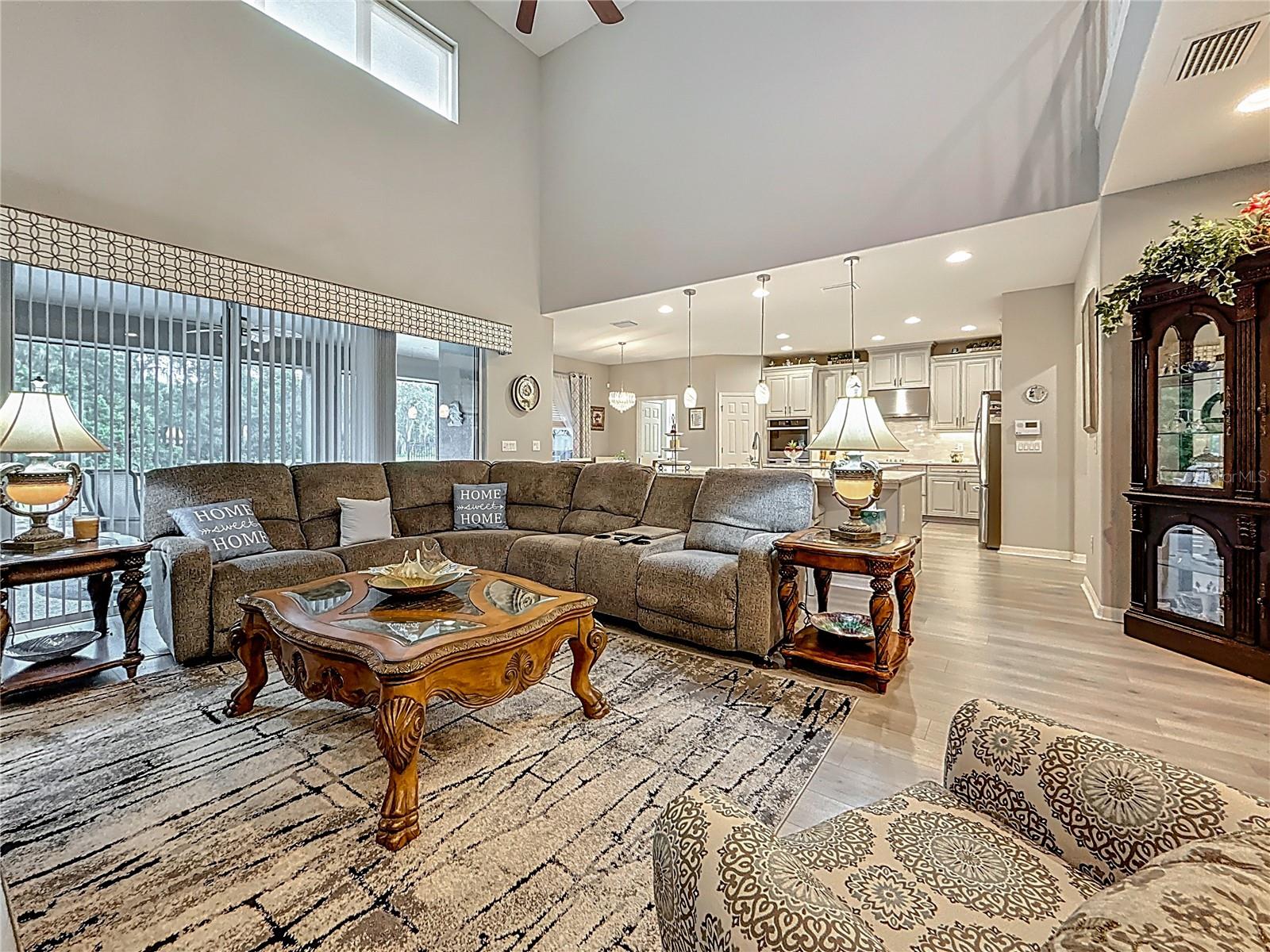 Image 10 of 90 For 33668 Willow Point Court