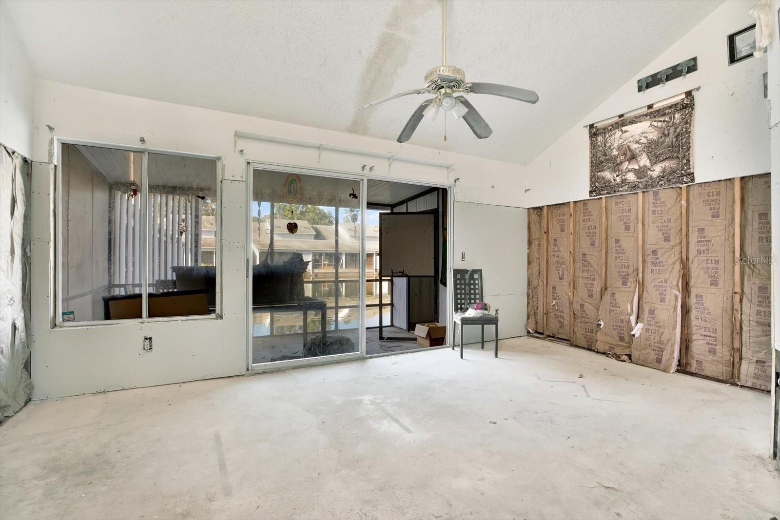 Image 3 of 15 For 500 New York Avenue 22
