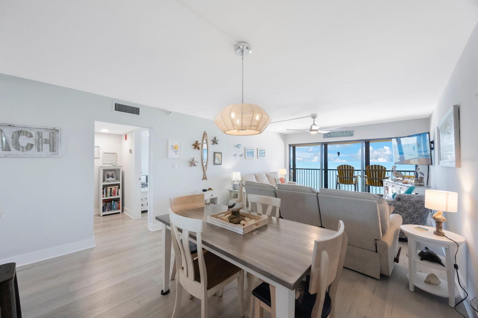 Image 20 of 70 For 14950 Gulf Boulevard 902