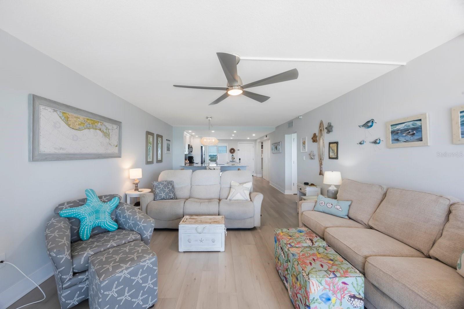 Image 25 of 70 For 14950 Gulf Boulevard 902