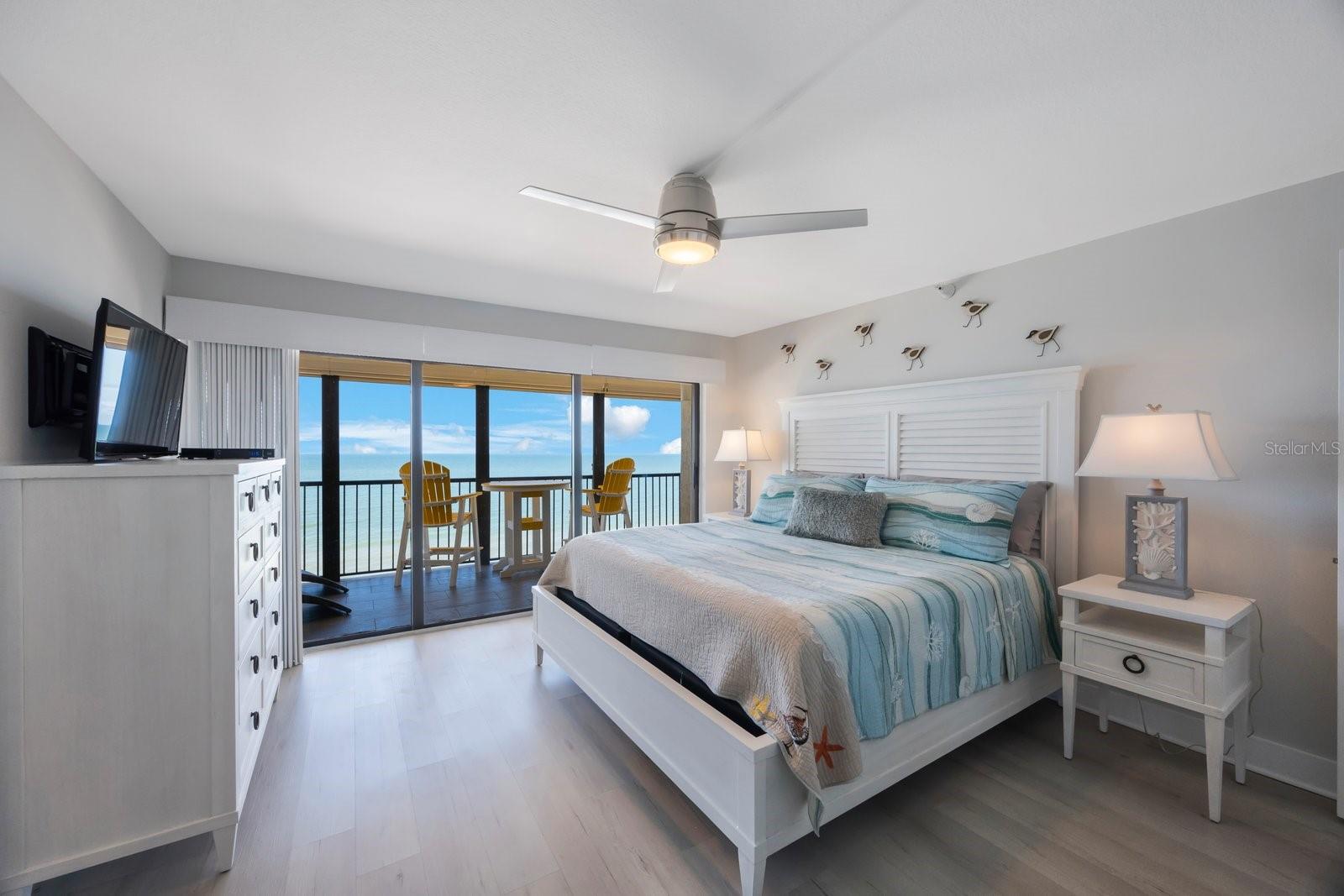 Image 31 of 70 For 14950 Gulf Boulevard 902
